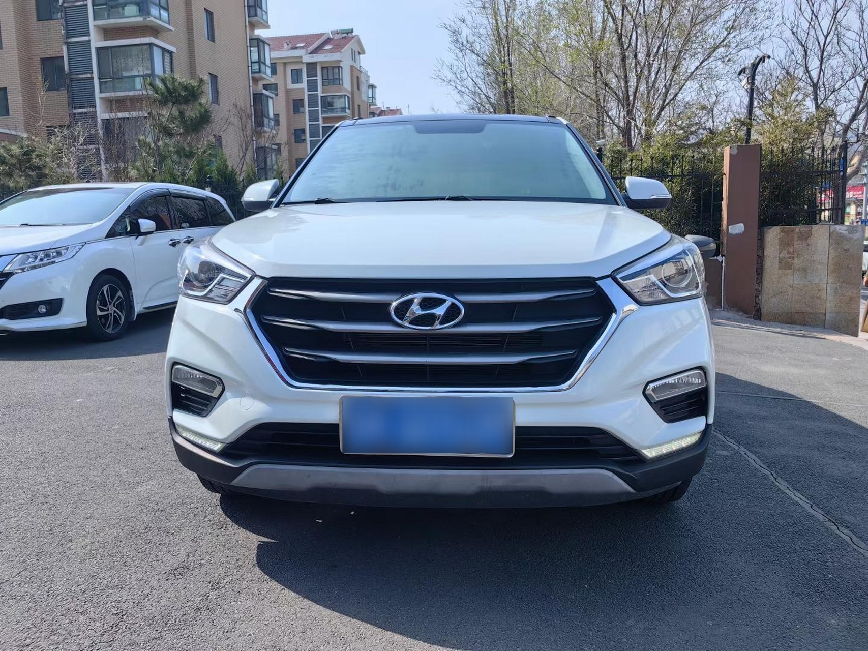 2018年现代ix25,威海本地一手车,1.6排量自动智能型,指导价13.