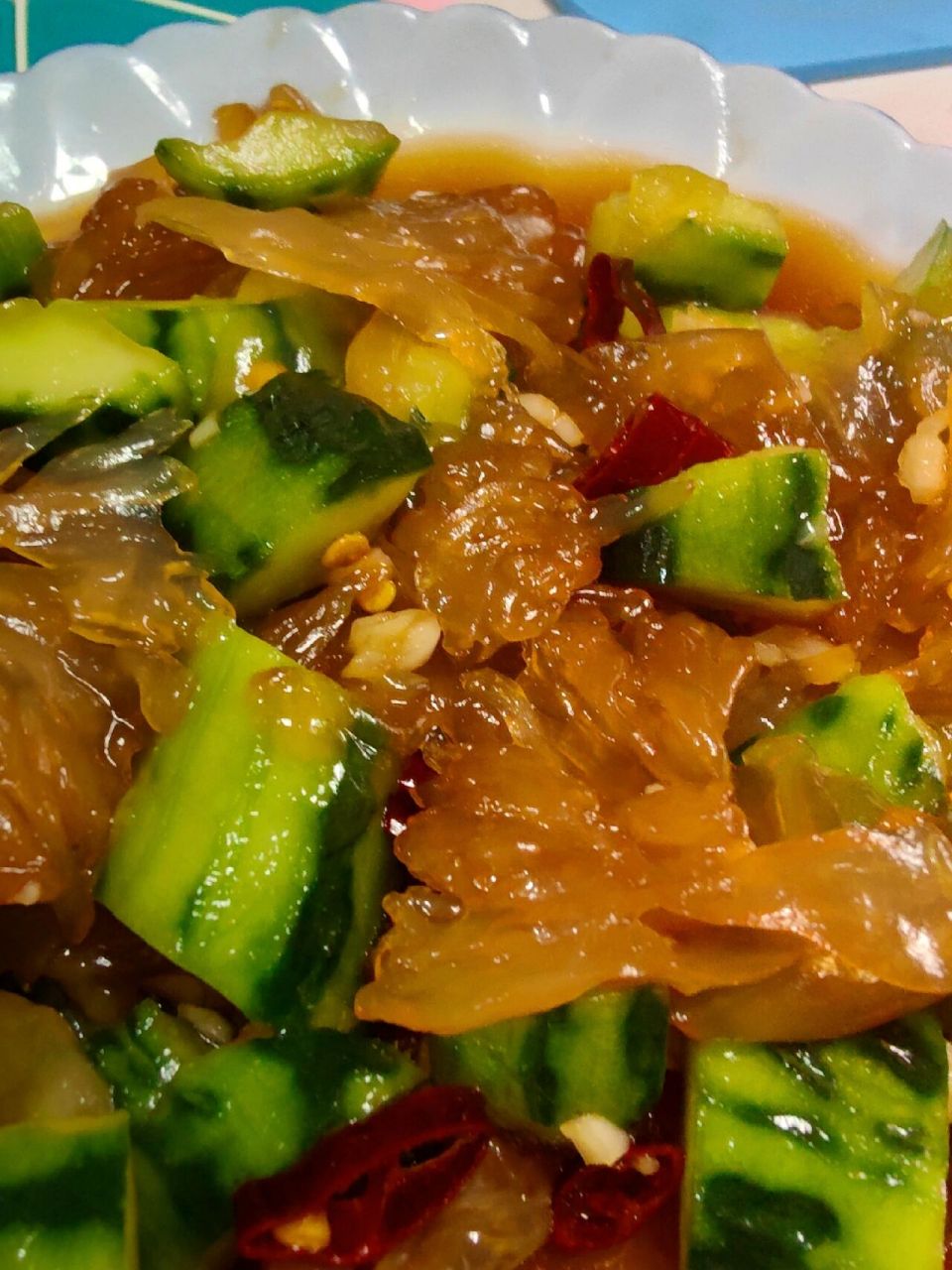 过节宴席必备凉菜海蜇头,大家都喜欢吃,爽脆又解腻,不少人问过海蜇