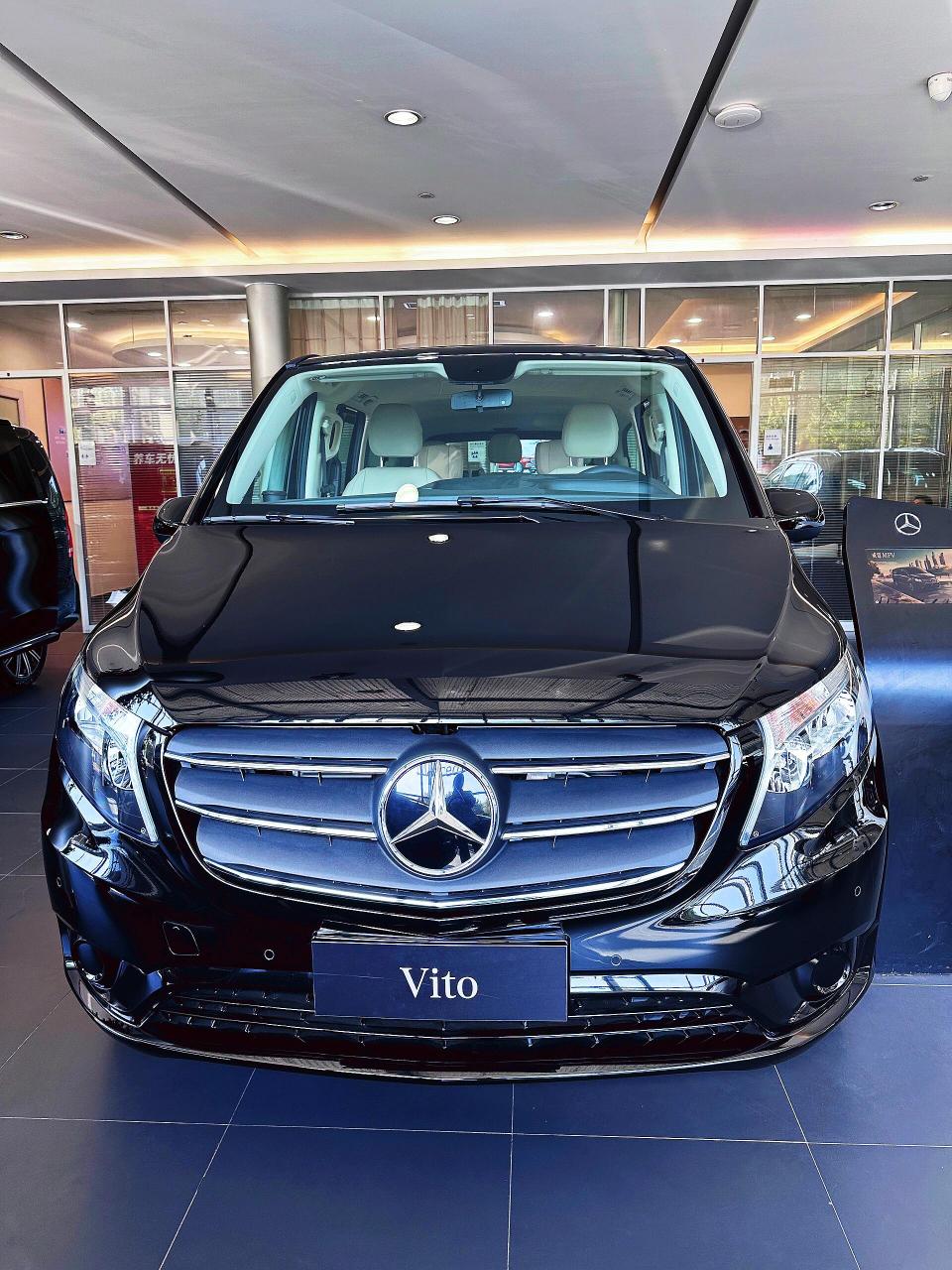 经典永流传-奔驰商务vito vito也就是我们常说的威霆,少部分的人称之