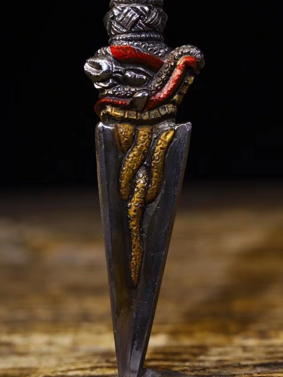 金刚降魔杵 老法器金刚降魔杵,天铁纯手工敲打,錾刻描彩,老法器,高16