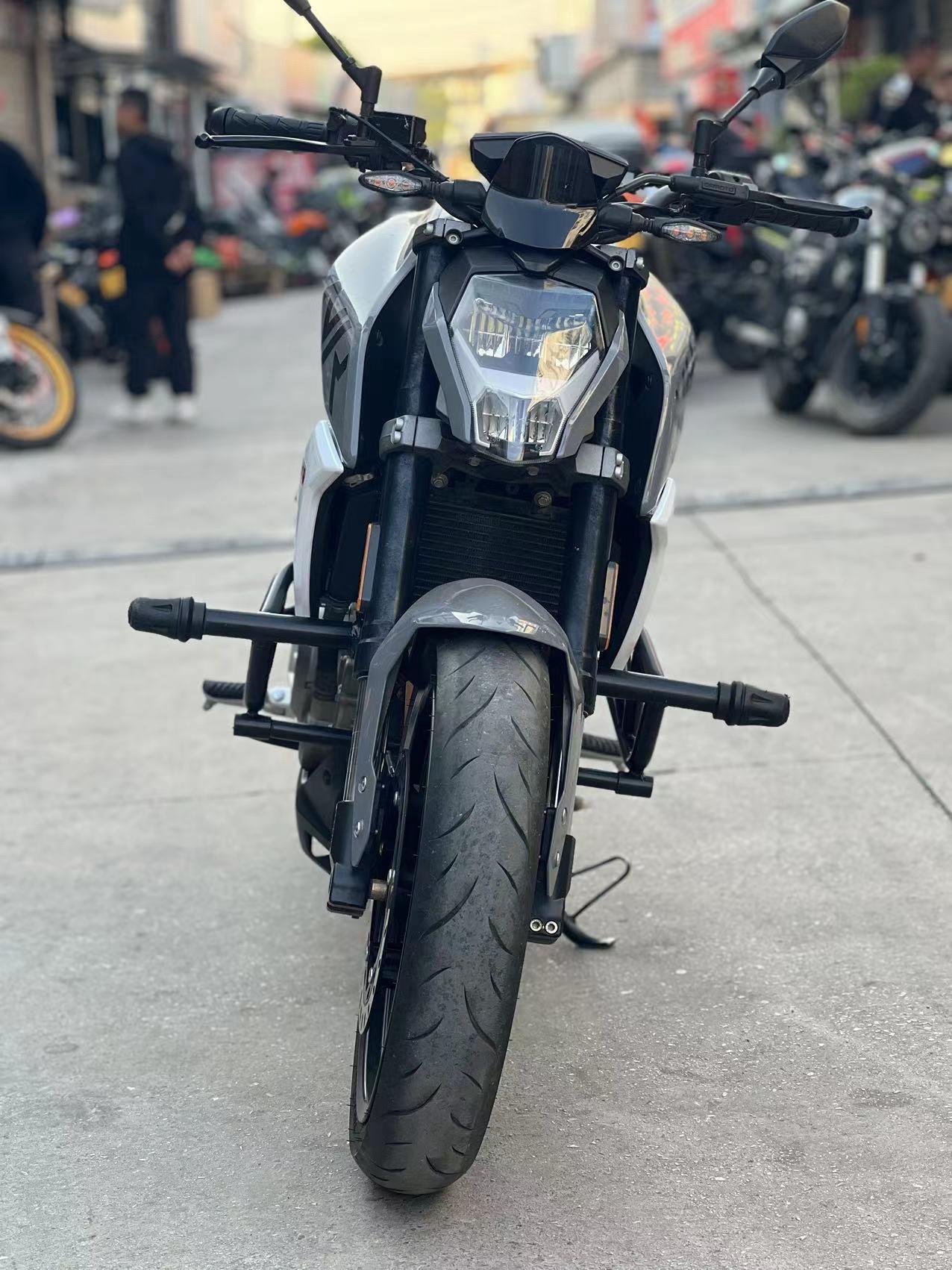 19年春风nk250 精品车况 价格不高 06:6888 不议价 下手要快阿华