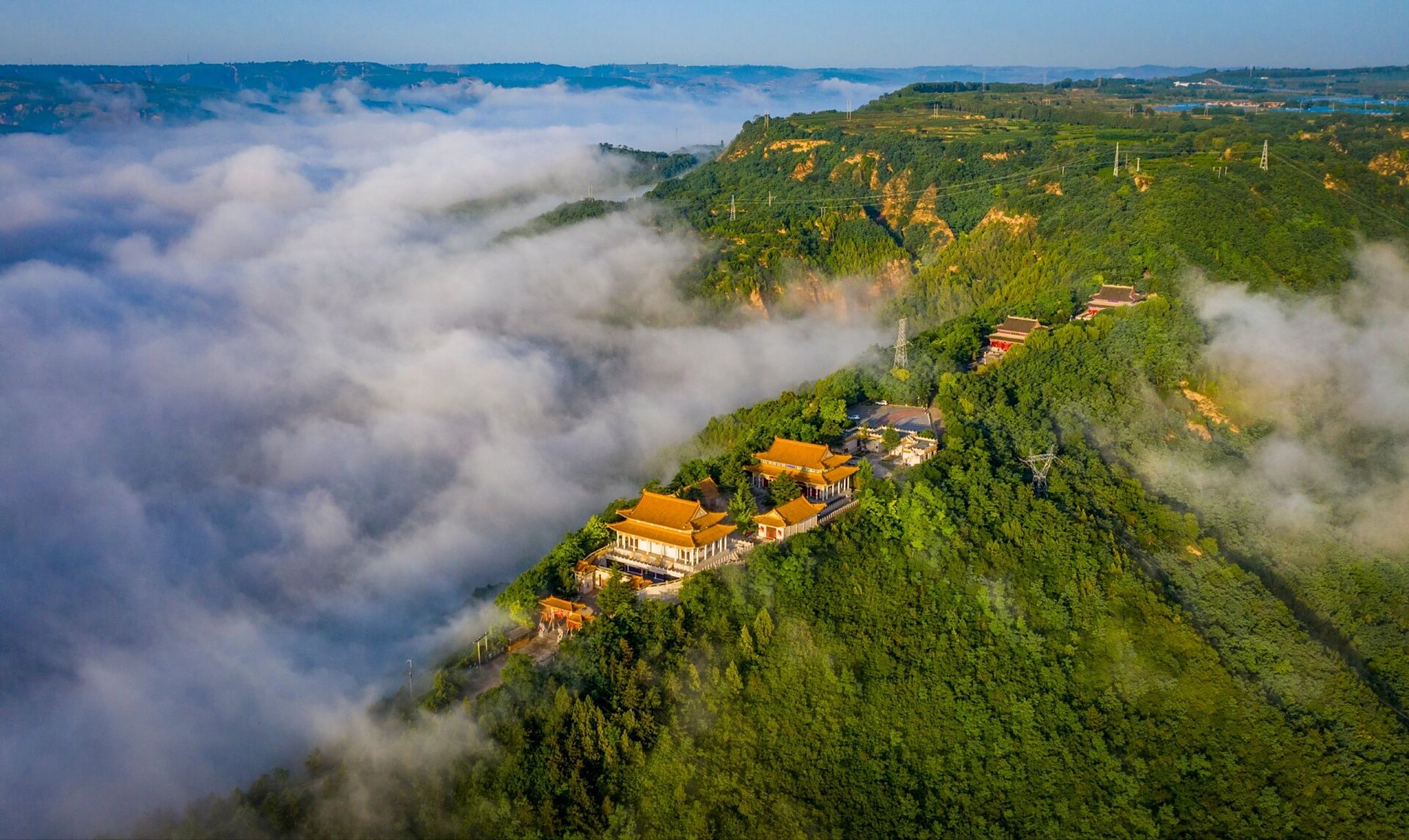 泾川回山王母宫图片