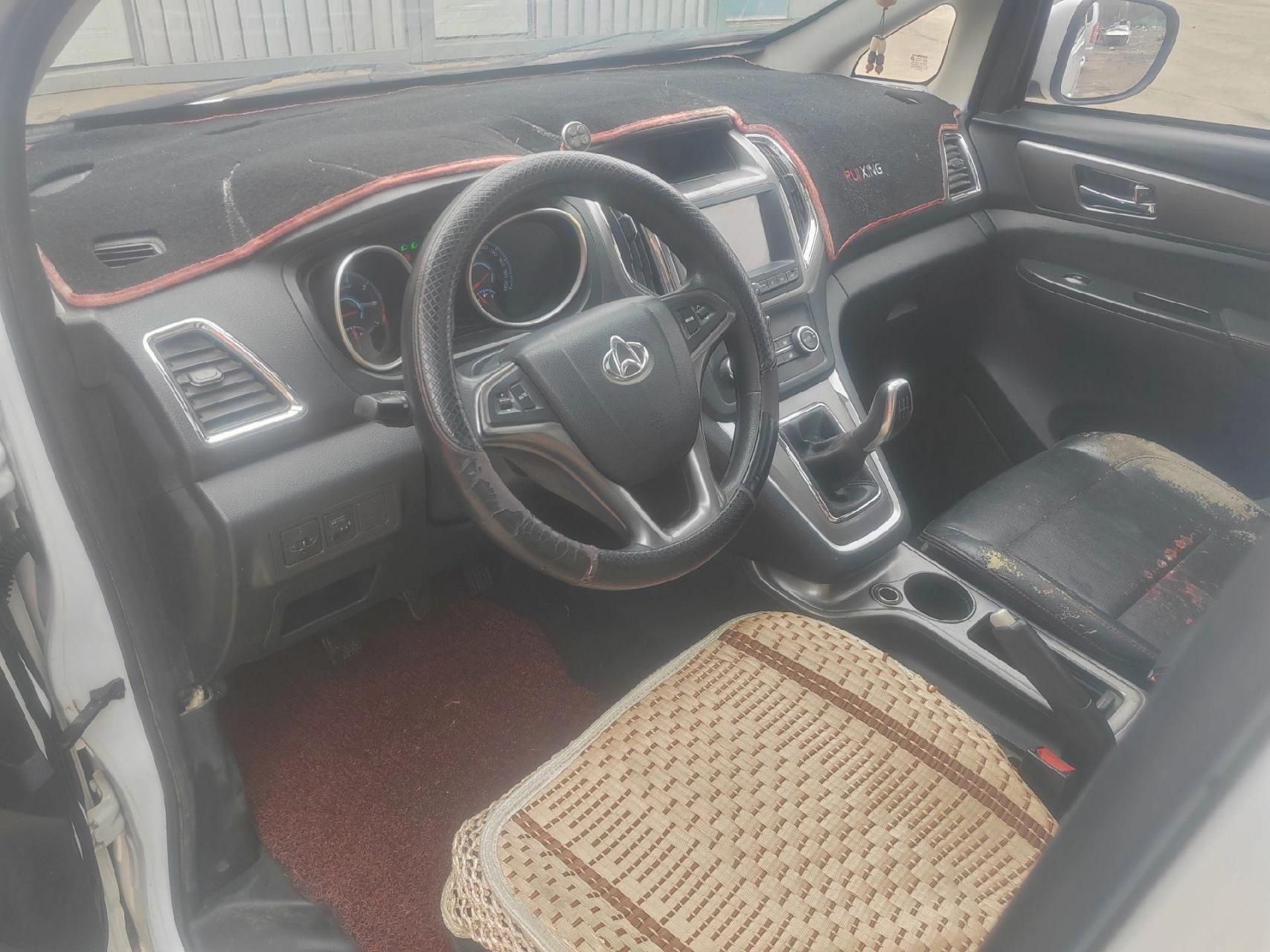 长安睿行s50.车况原版无事故.发变没动一切正常裸车岀