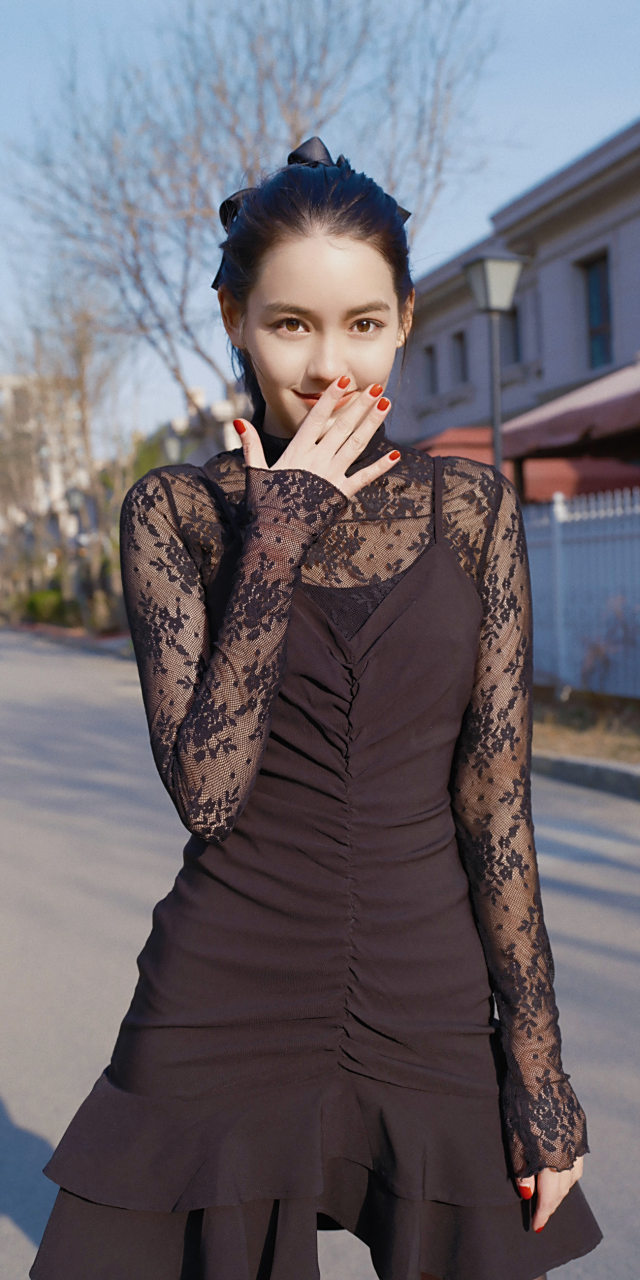 李思彤酷感写真壁纸