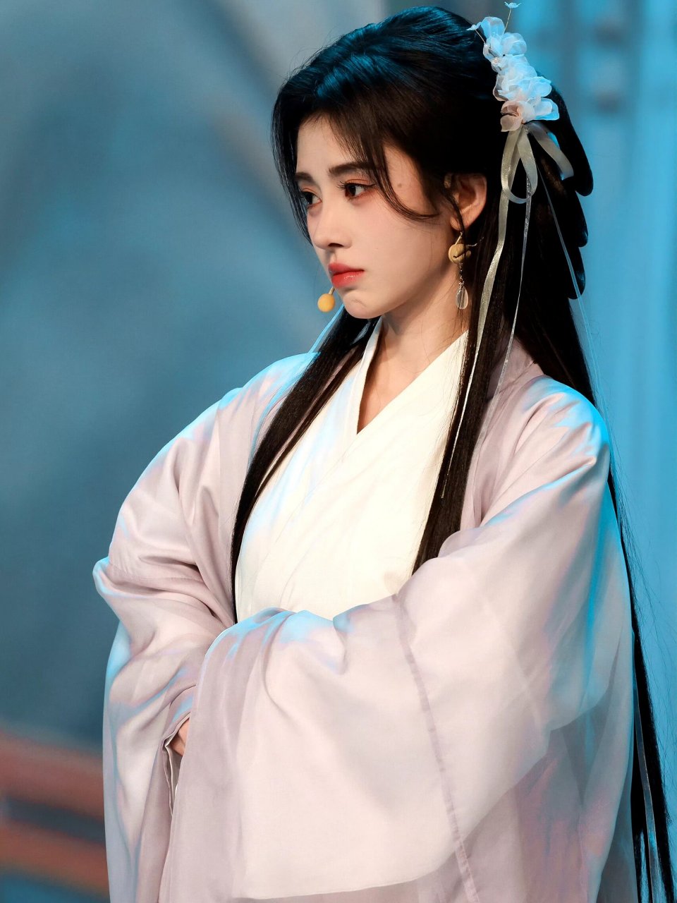 鞠婧祎# #鞠婧祎舞台# #鞠婧祎游山恋# #汉服美人图鉴