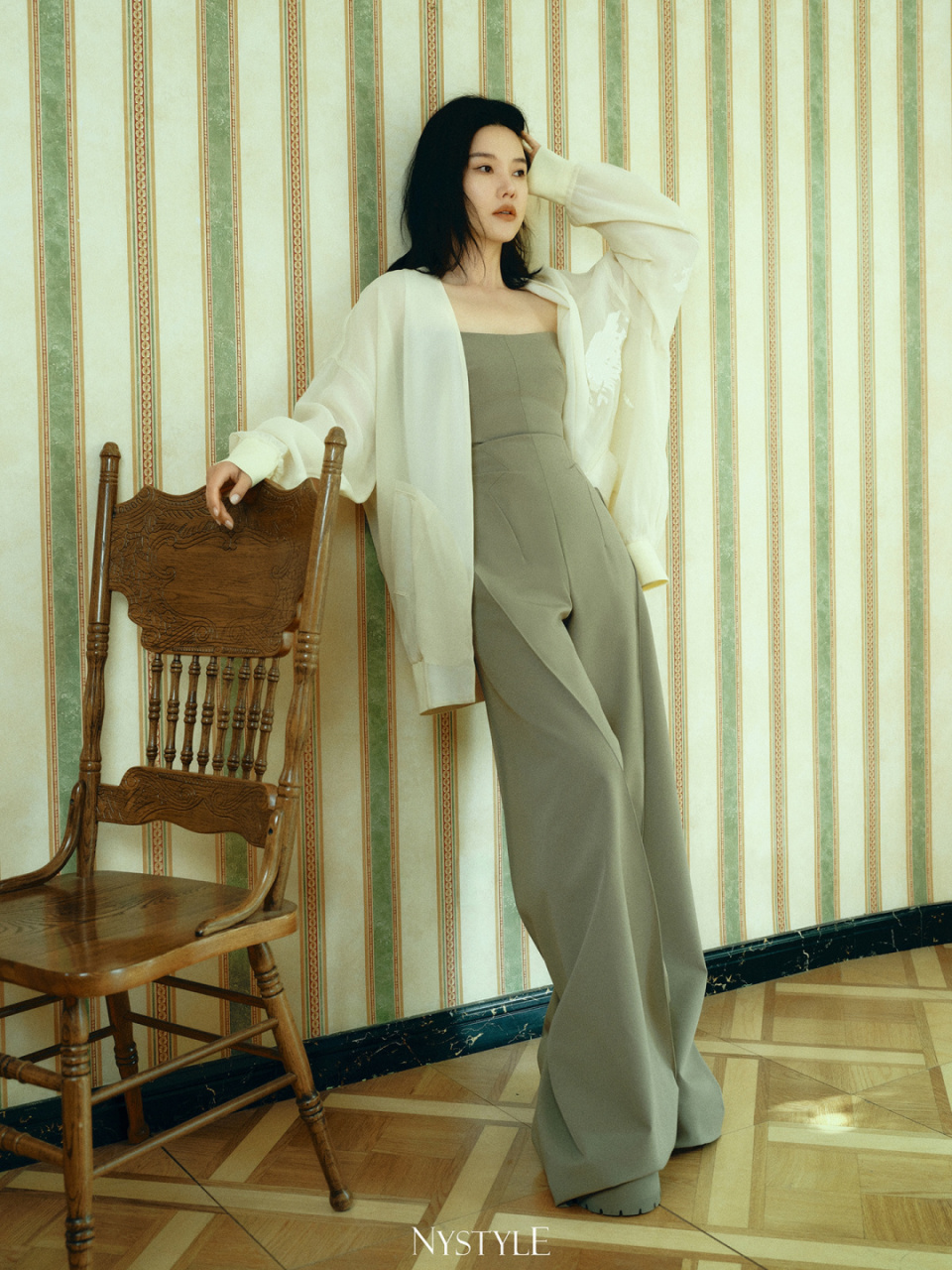 杨子姗来我们工作室啦～北京实景影棚 [庆祝]分享杨子姗在我们工作室