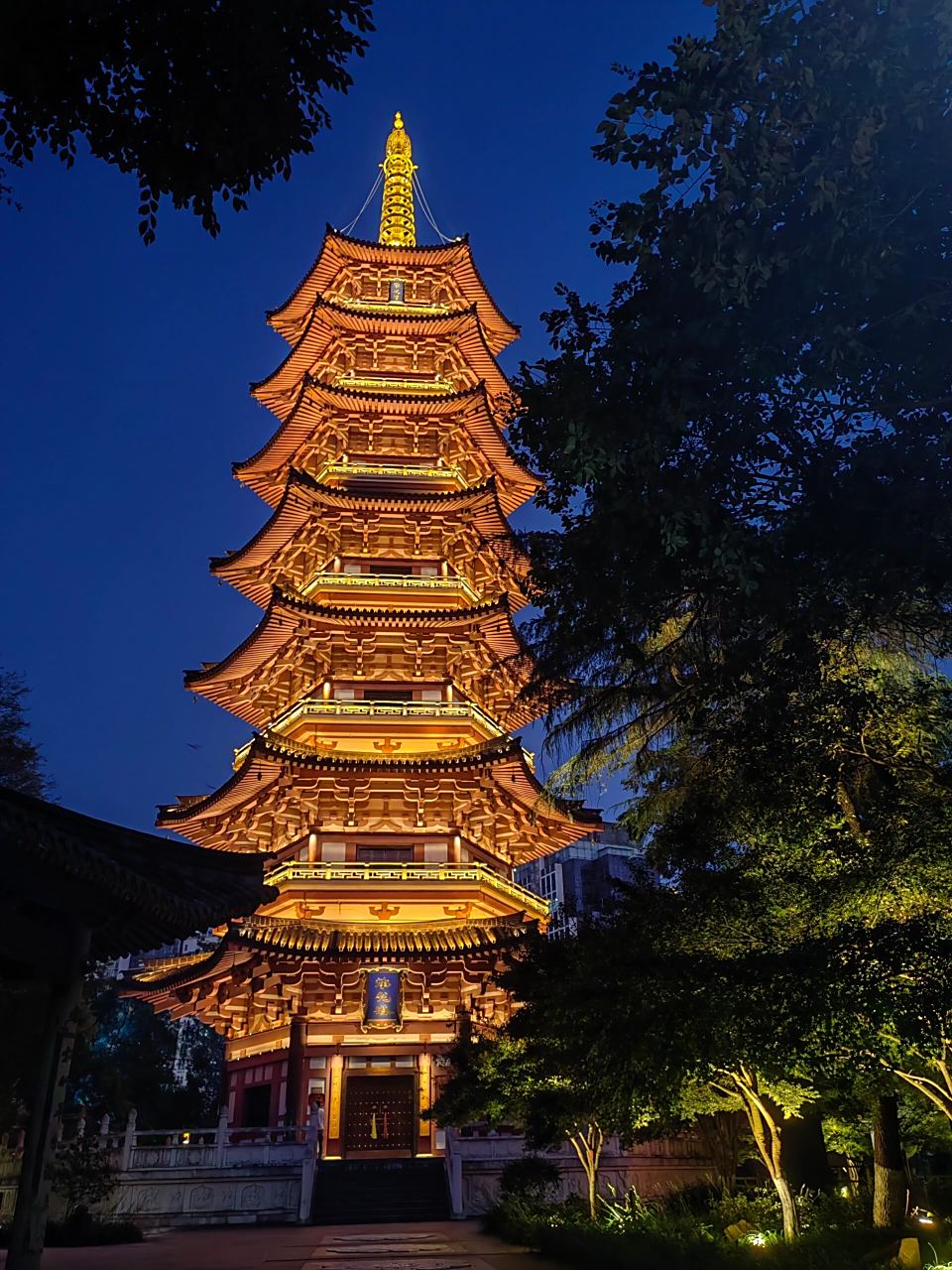 净光塔 妙果寺净光塔