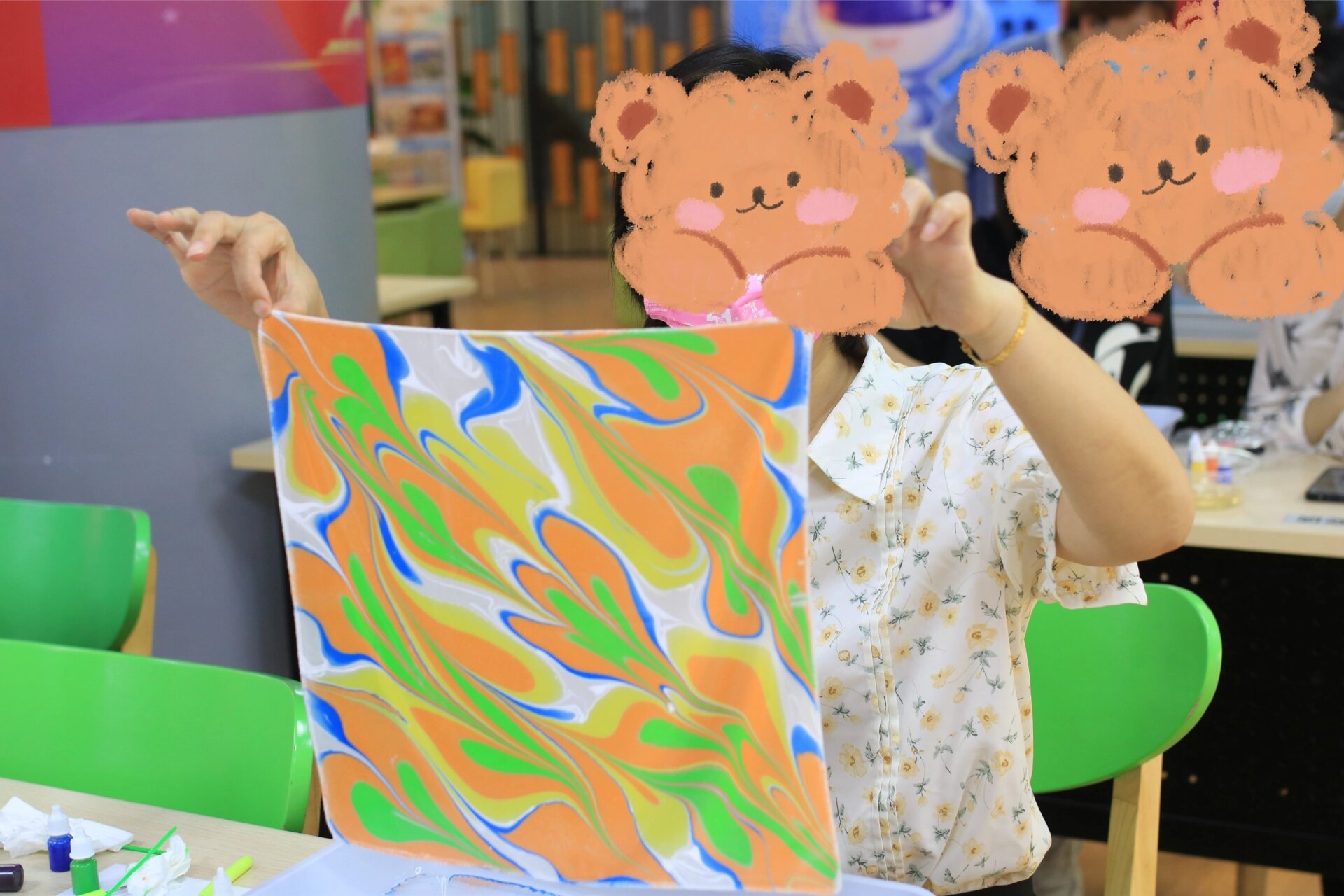 非遗水拓丝巾 水拓,在唐代人所谓的"墨池法"基础上发展起来的一种新技