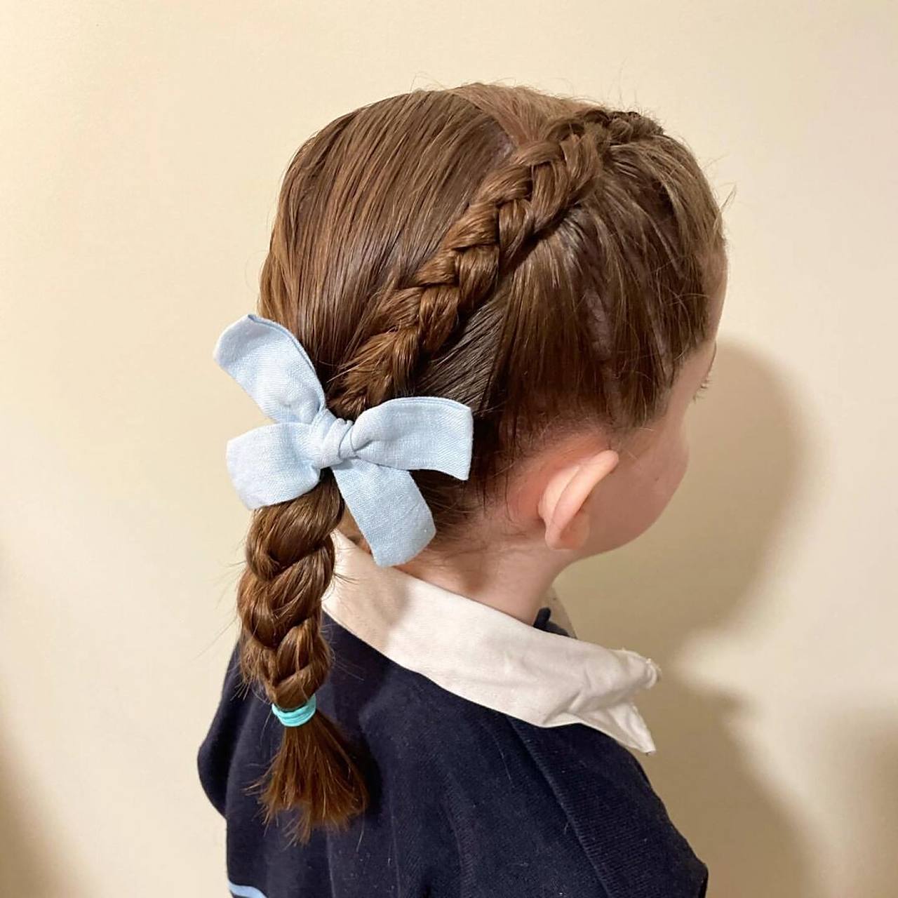 小女孩发型简单扎发推荐低扎侧边马尾辫 #低马尾扎发# #低马尾这样扎