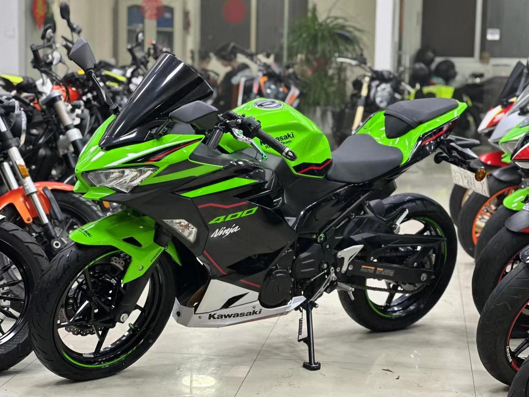 21款川崎ninja400图片图片