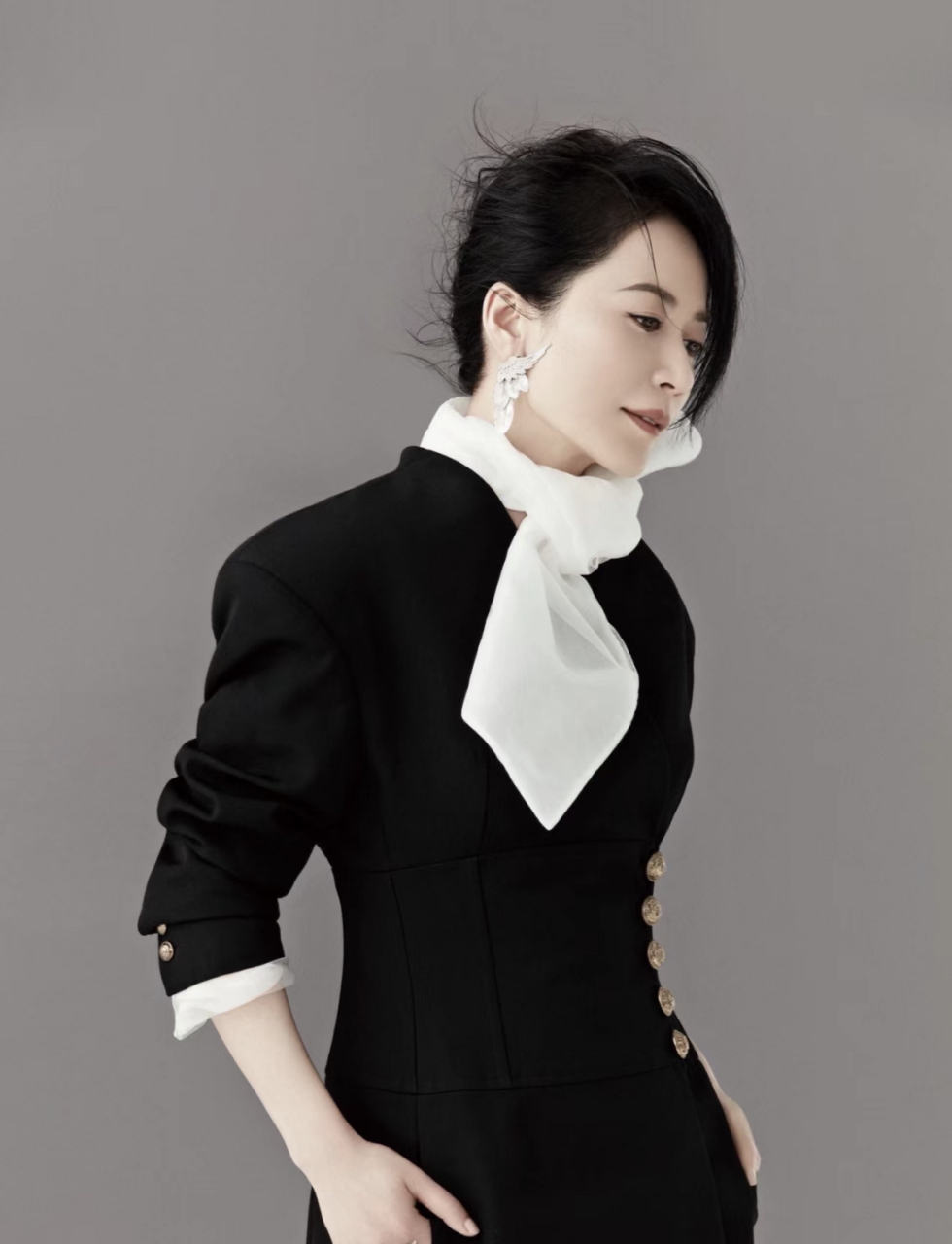 姨圈天花板,45位70后女演员大盘点(一) 16615俞飞鸿,71年,浙江