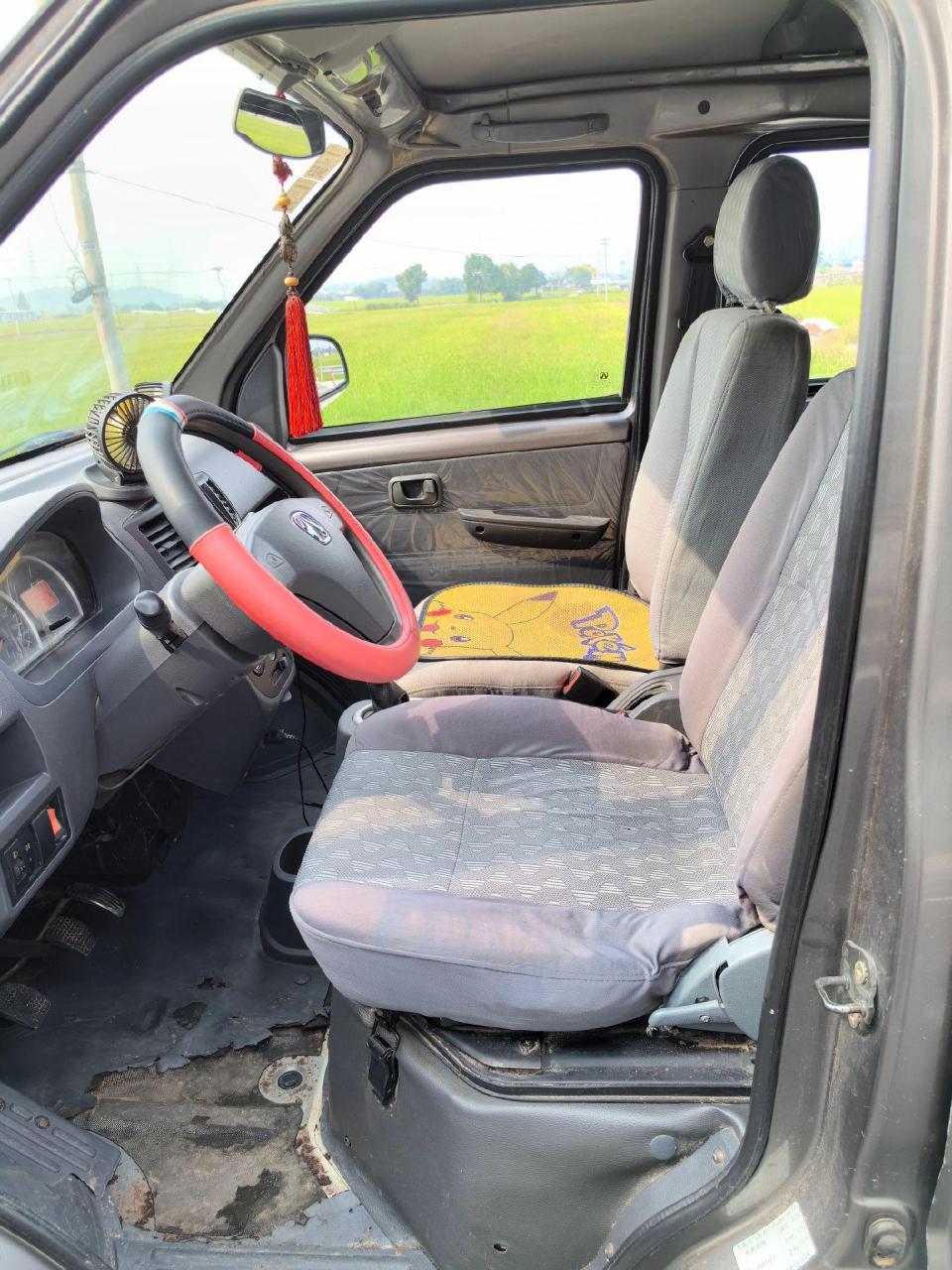 最新到店14年11月份上牌的北汽威望307加长版,车长2米6几宽1.5.