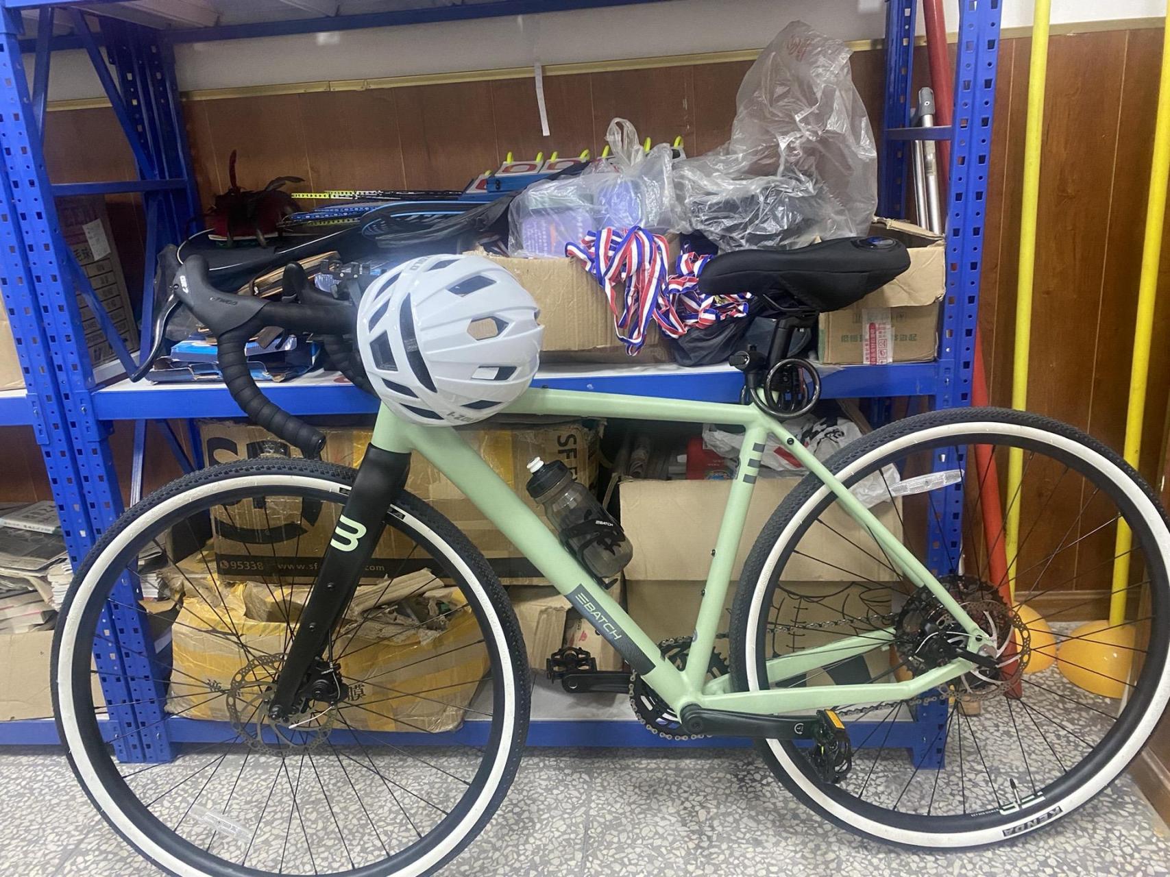 砾石自行车(瓜车)人生第一辆自行车来自百琦探索007,强烈推荐