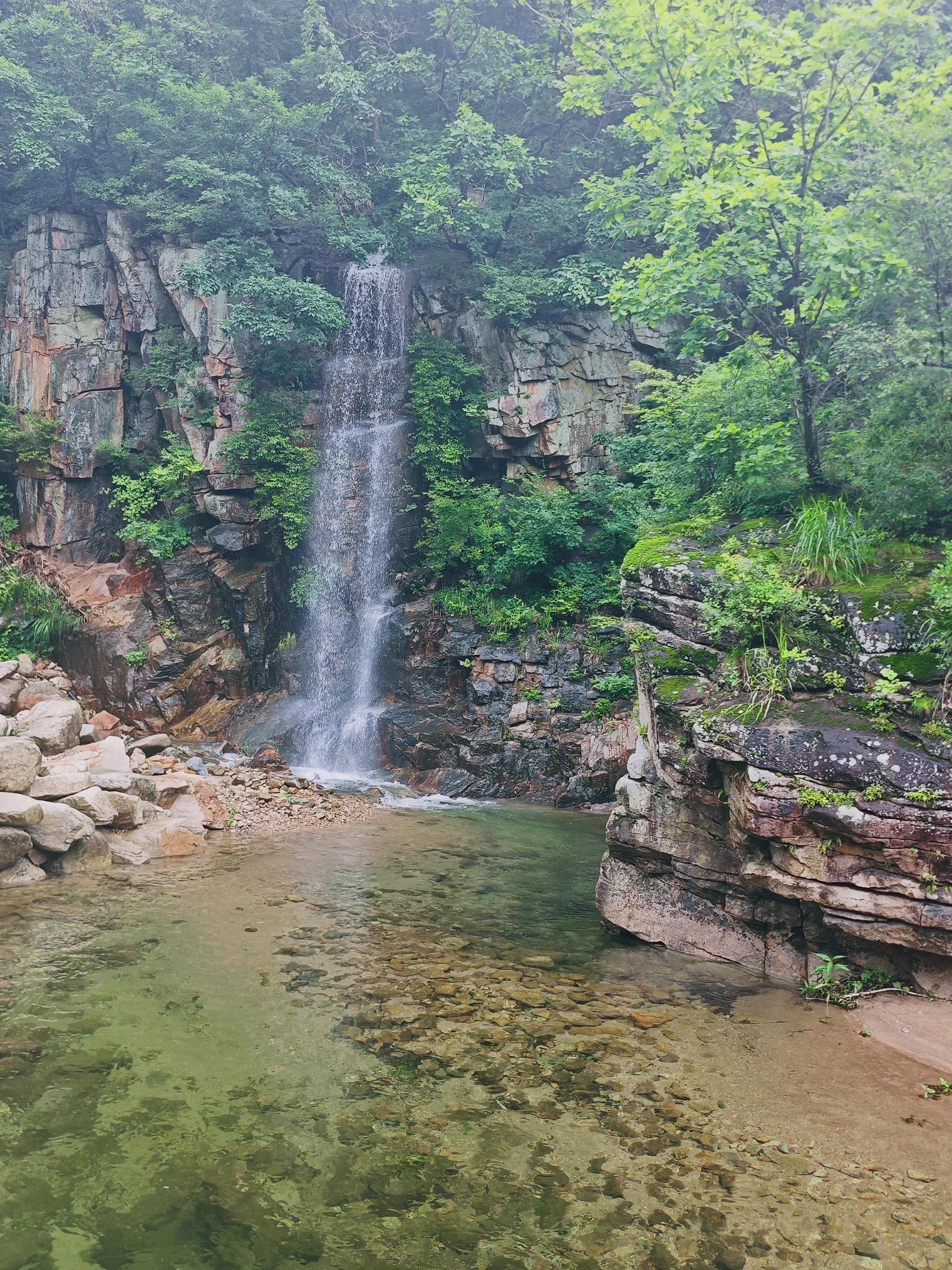 岫岩石湖瀑布路线图片