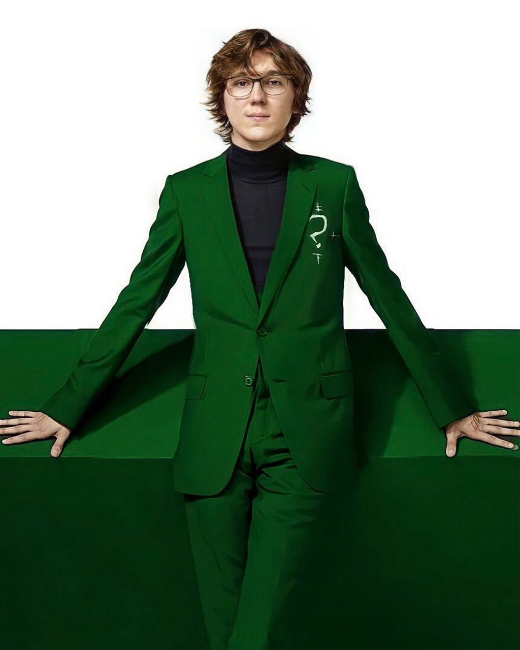 电影《新蝙蝠侠》将谜语人这个经典dc反派以一种更加神秘且花招百出的