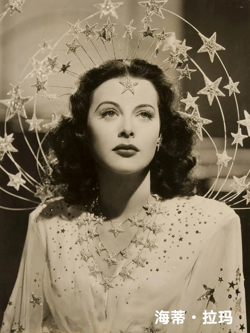 有犹太血统的女明星合集 犹太人的长相特点: 偏像一点阿拉伯人.