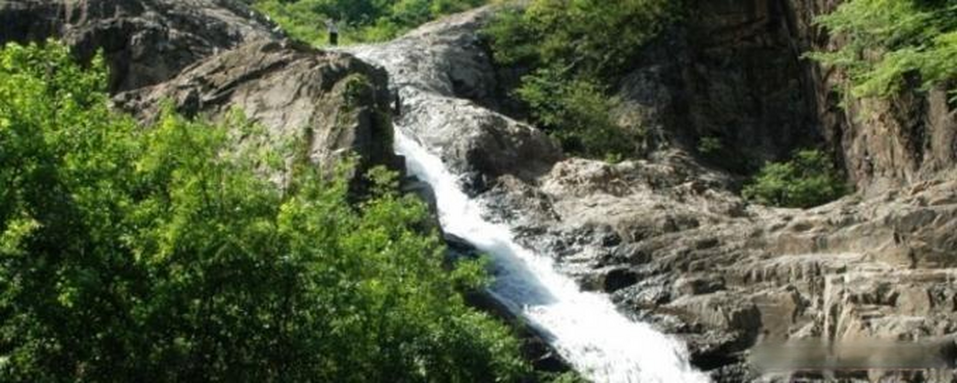 【信陽周邊自駕遊景點】 信陽周邊自駕遊景點有:華陽湖風景區,司馬光