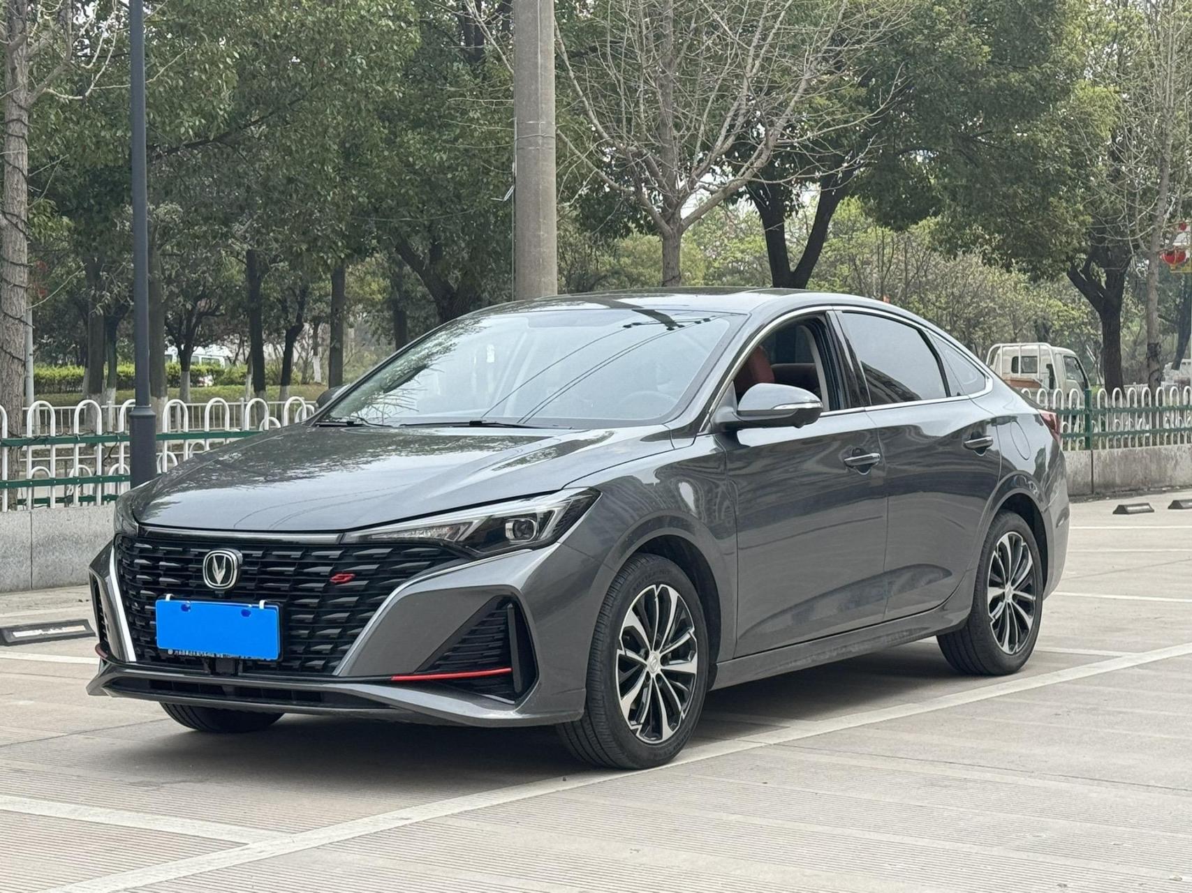 23款逸动plus尊贵版1.4t.2023年长安逸动plus蓝鲸型,1.