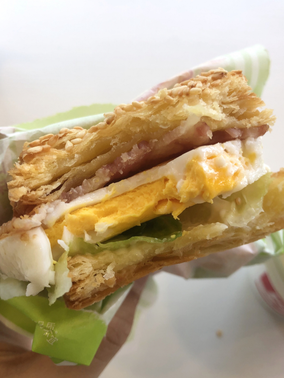 我怎么才吃过肯德基法风烧饼6015太好吃了01 昨天发现kfc的法风