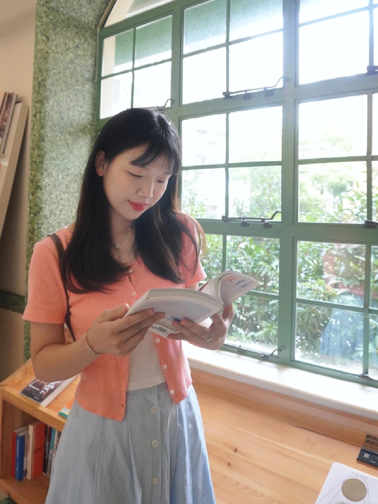 发给学校的生活照|帮忙选一下