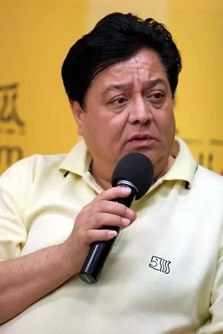 著名相声演员李金斗曾经在节目中说过相声演员在表演中是有很多暗 ..