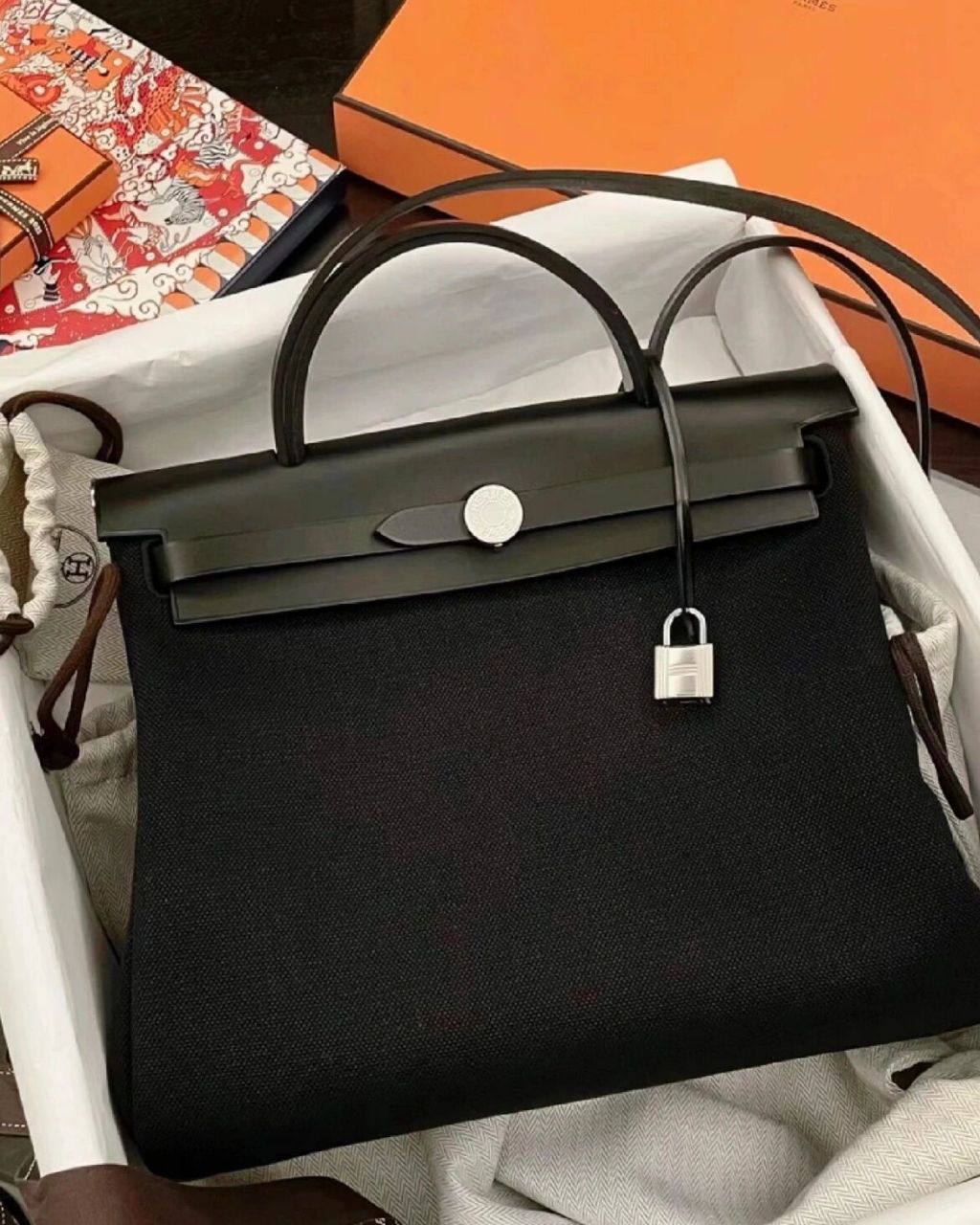 盘点必入的爱马仕基础款包包99 99都说爱马仕就是每个女生买包的