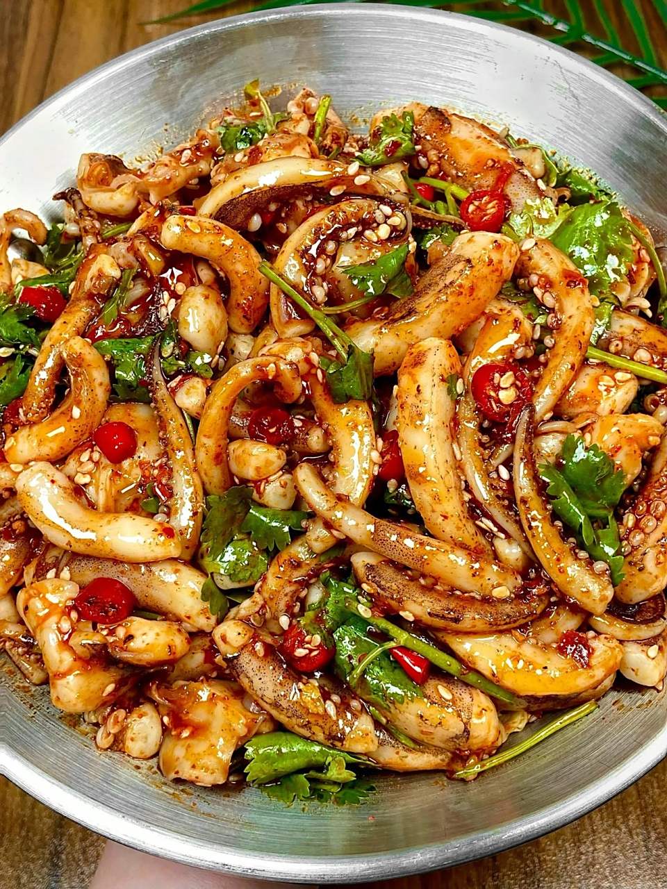 今天凉拌个鱿鱼,有嚼劲又好吃!