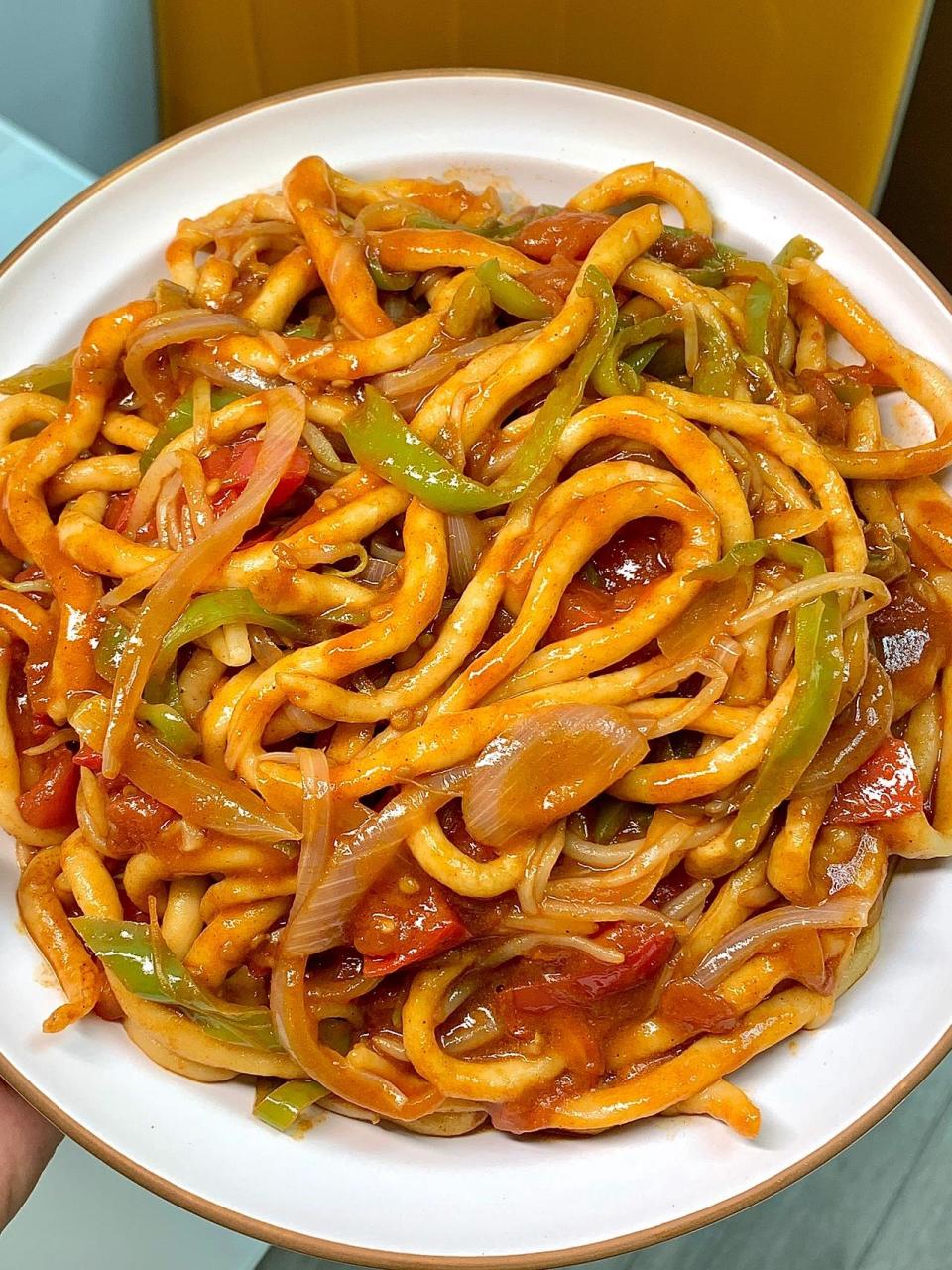 关于我家一天炫三次的炒拉条子!