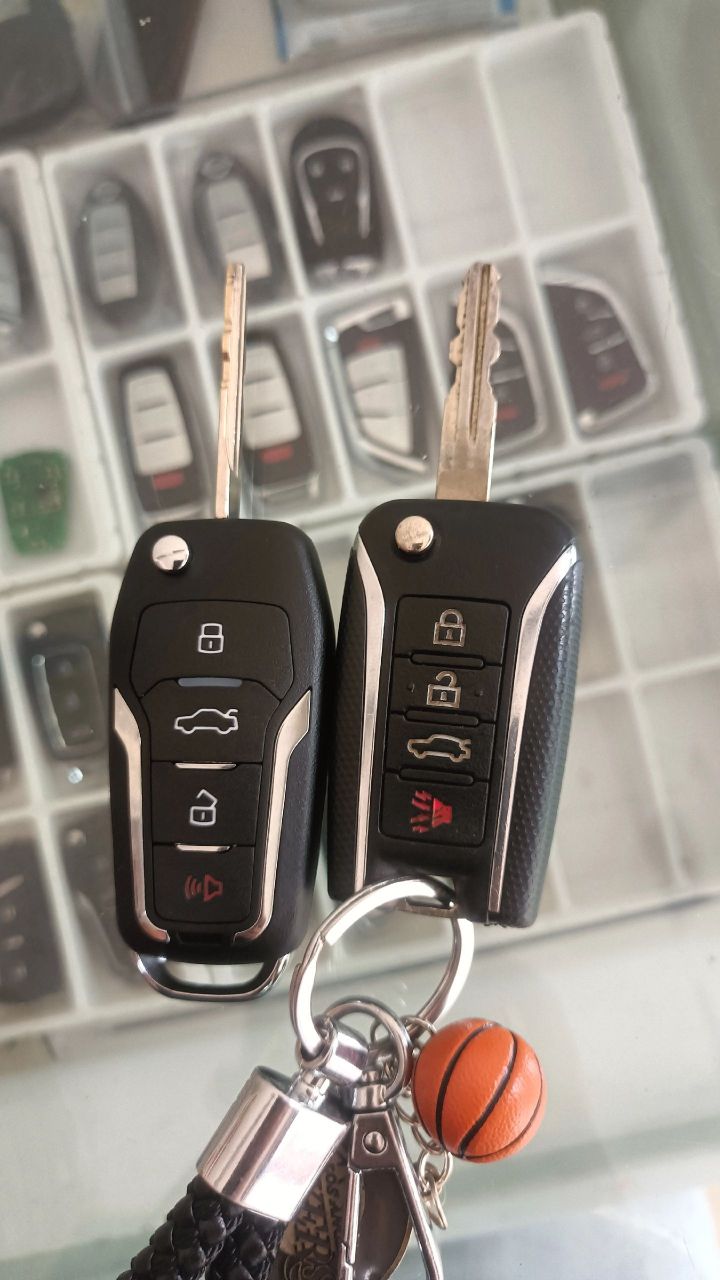 东风启辰d60增加折叠遥控芯片钥匙