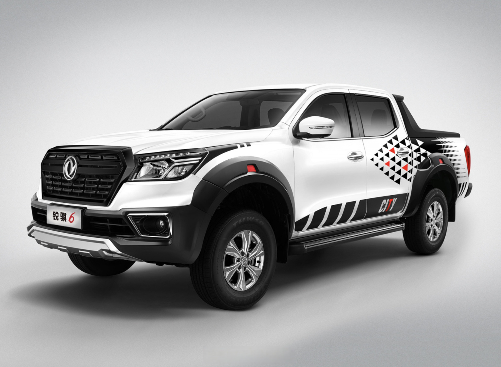 4月4日,郑州日产2023款锐骐正式上市,新车共推出18款车型,售价区间为