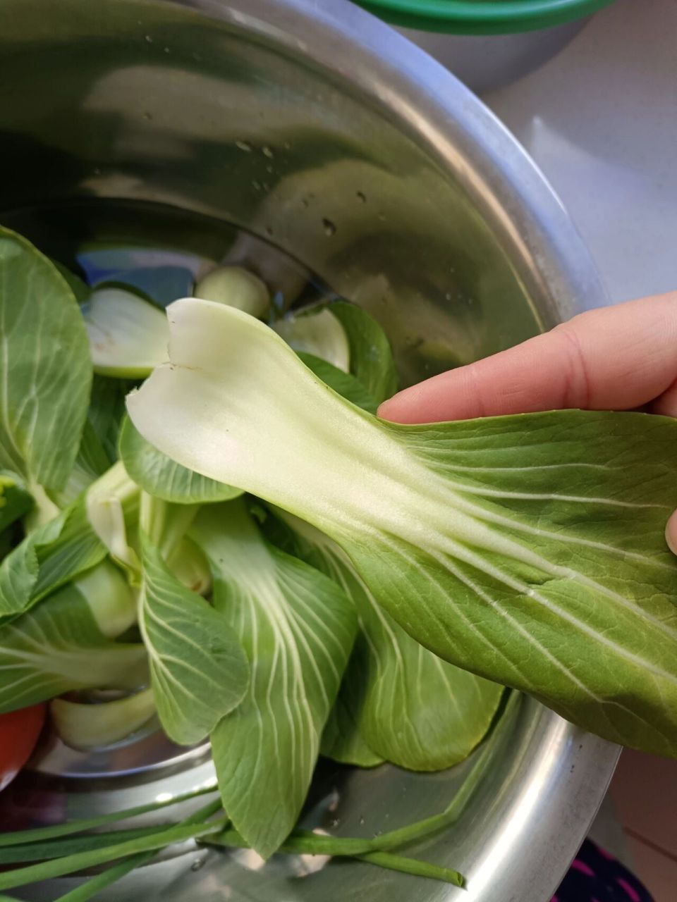 终于明白这个菜为什么叫瓢儿白了 这个白色根茎部分真的很像个勺子,都