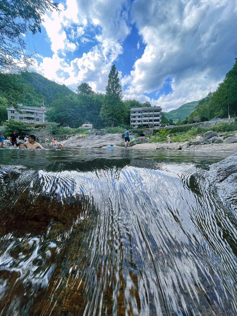 人少又免费7515临安溪口村玩水90游泳秘境 探野寻趣,徒步杭州