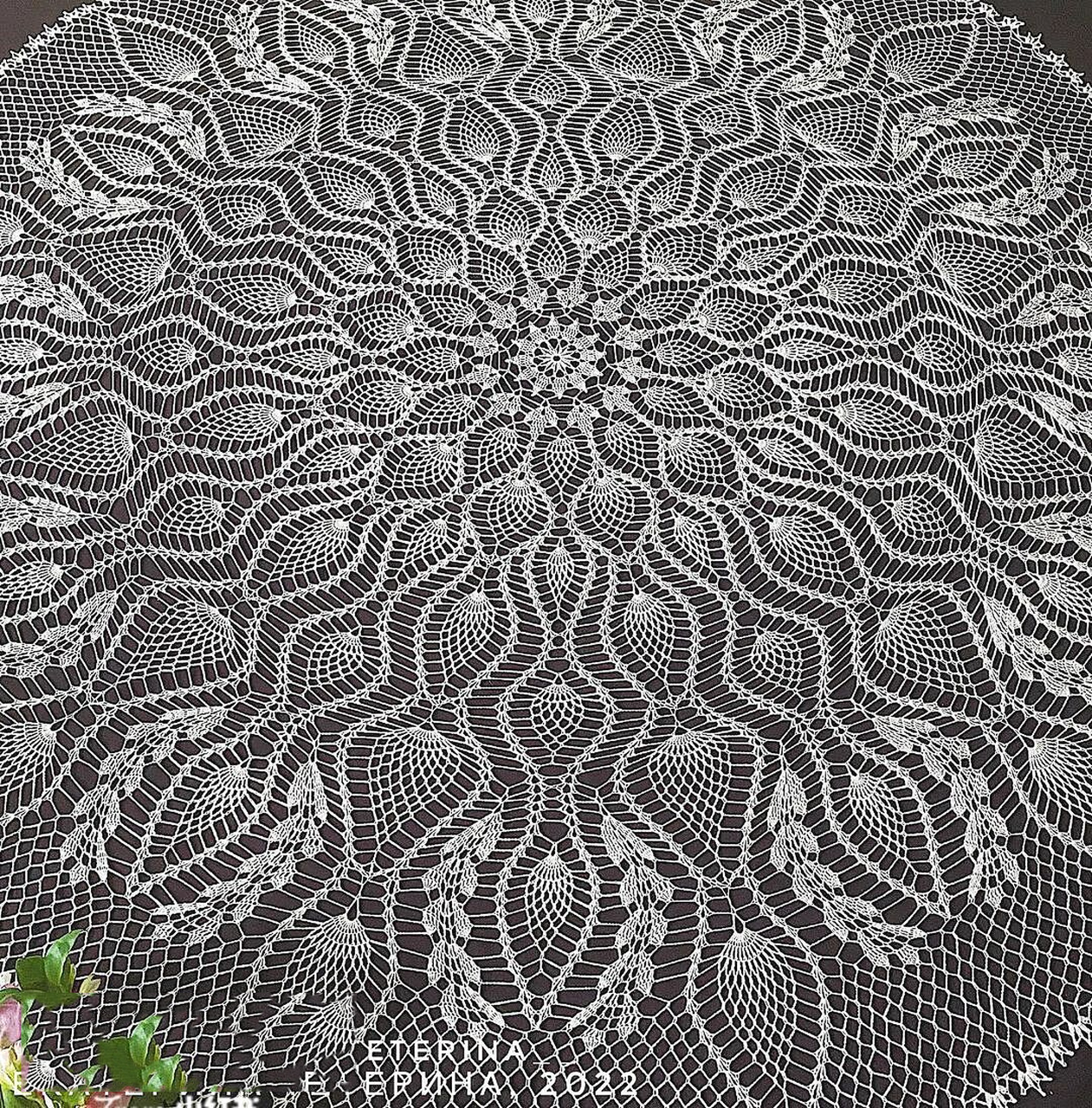 菠萝花 钩针桌巾 欣赏 附图解 果然,又大又平整就够震撼