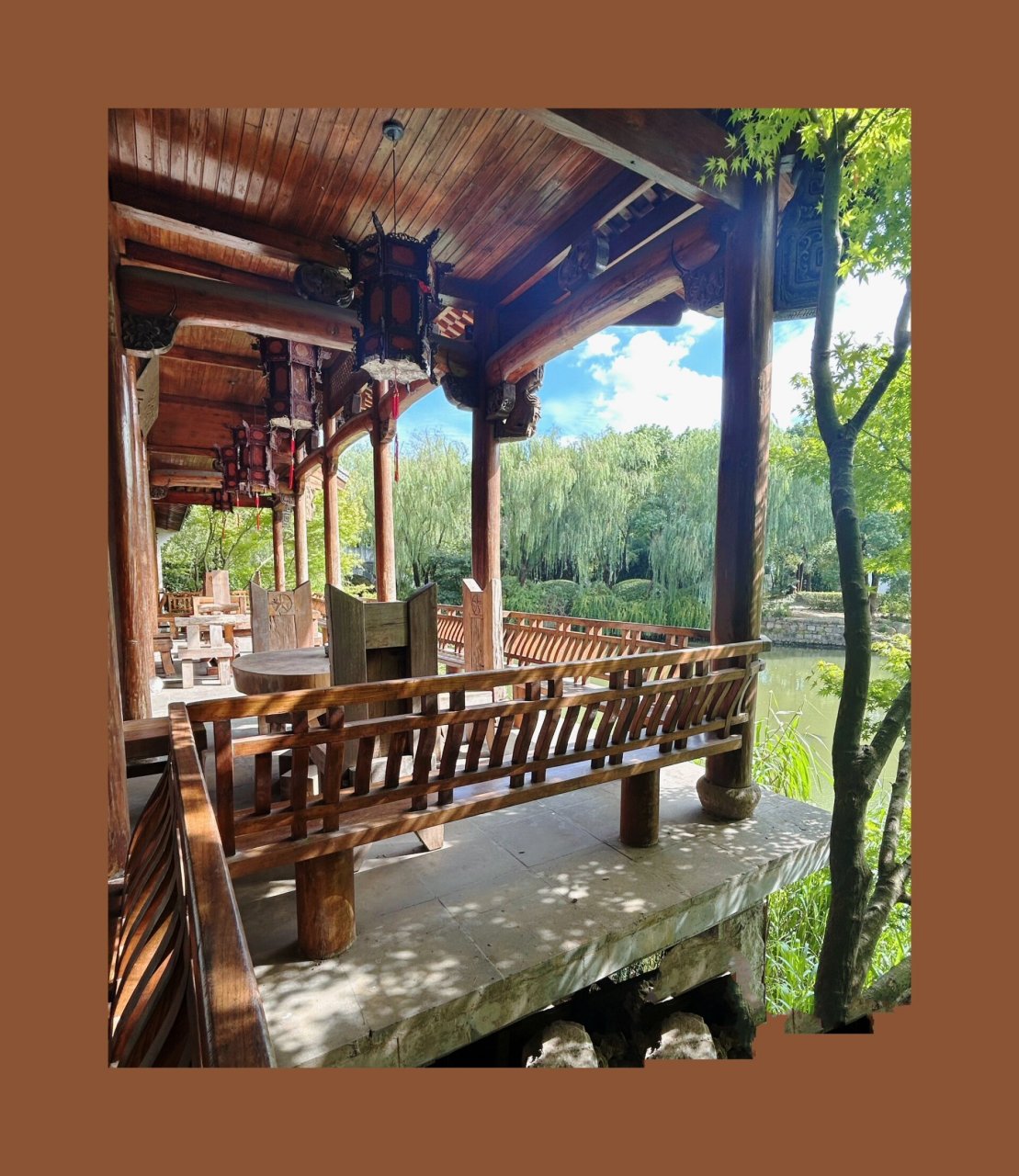 上海公园—闻道园 介绍:"闻道园是上海规模最大的艺术文化园林之一.