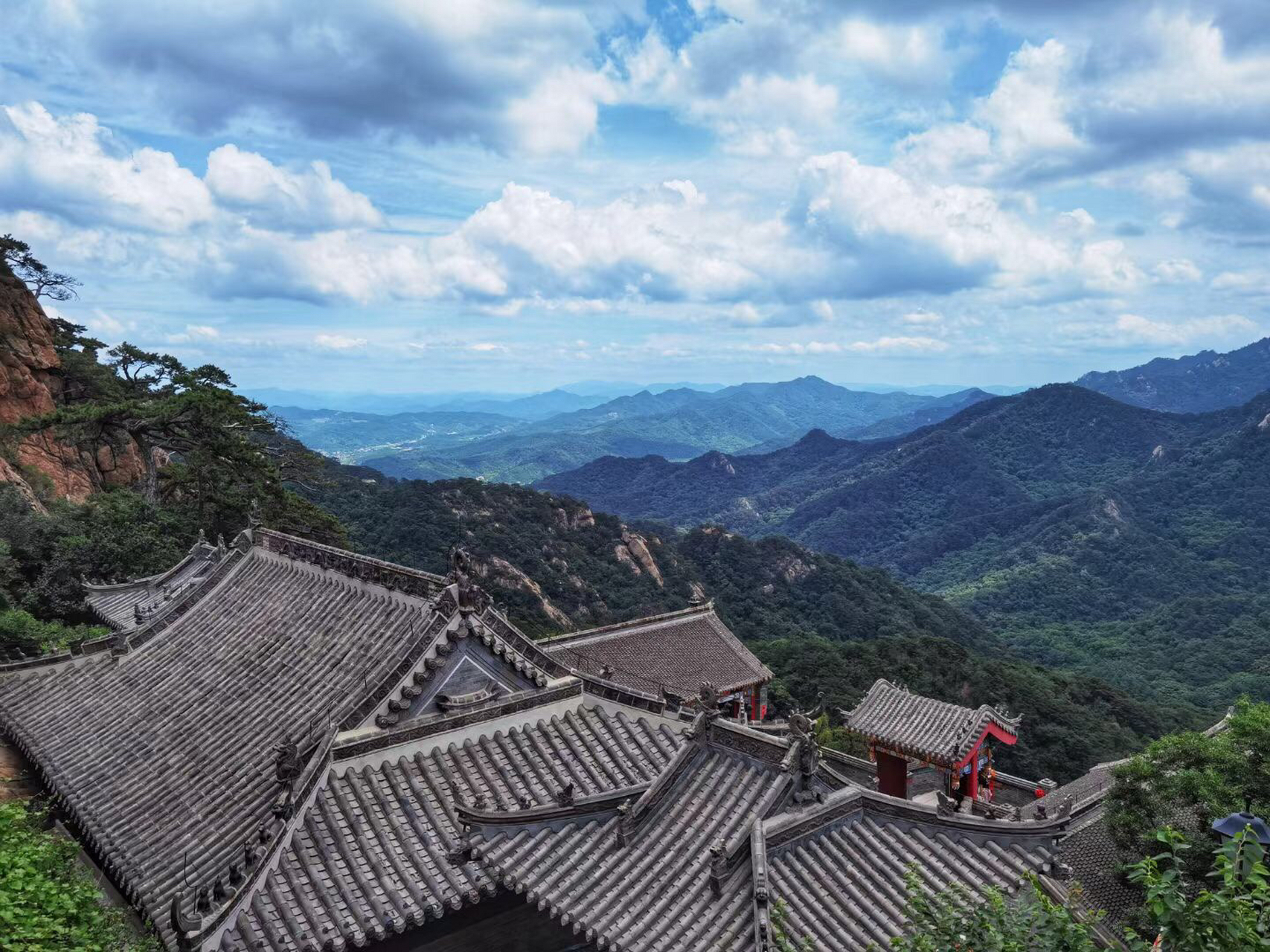 千山五佛顶攻略 作为鞍山人,千山去过无数次,但五佛顶的打卡次数屈指