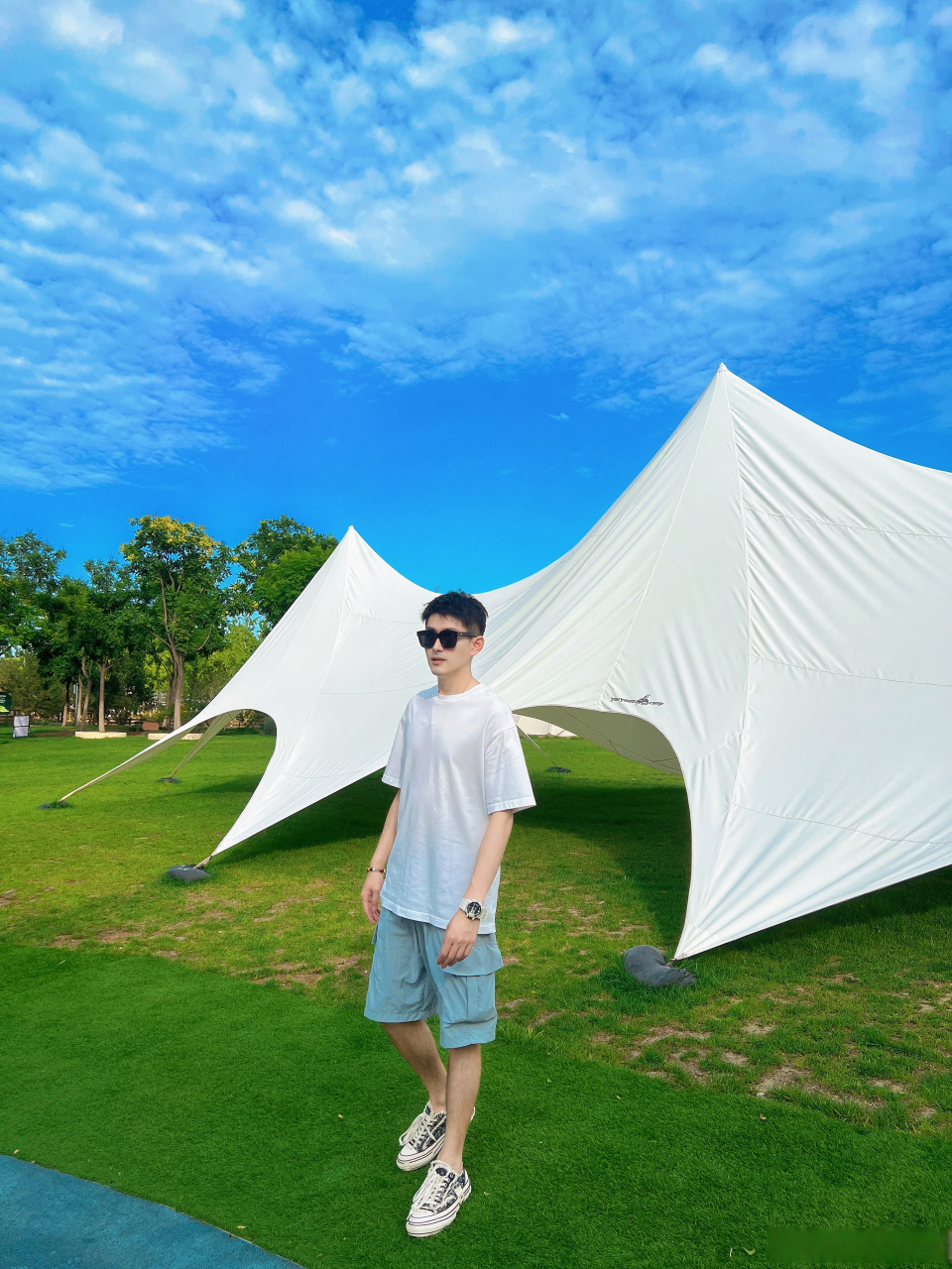 崔航# 今日特饮,蓝天生椰配奶盖[太阳]🍉#夏日青春派对