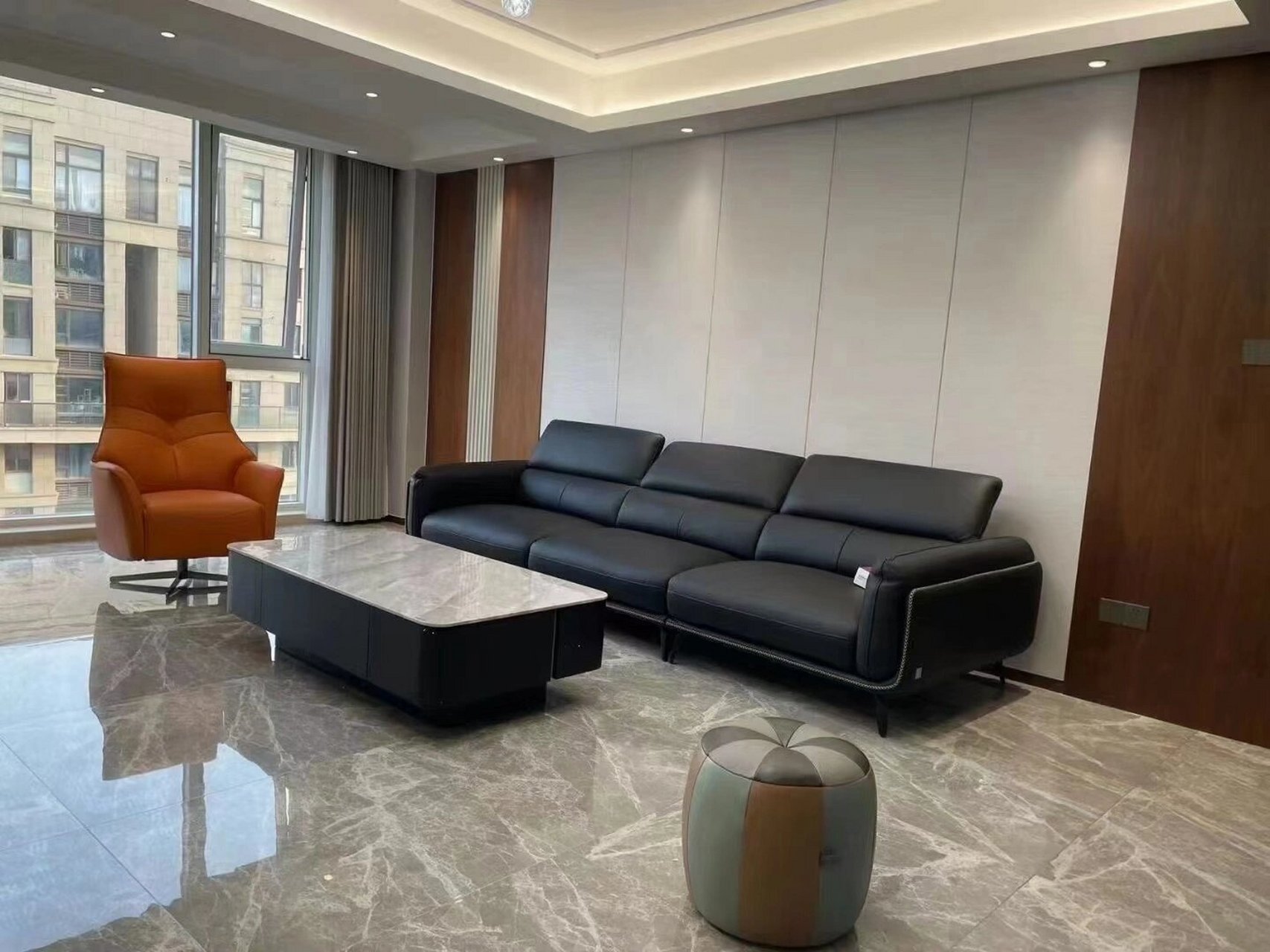 左右沙发维特利系列a1914全皮沙发 可定制不同规格