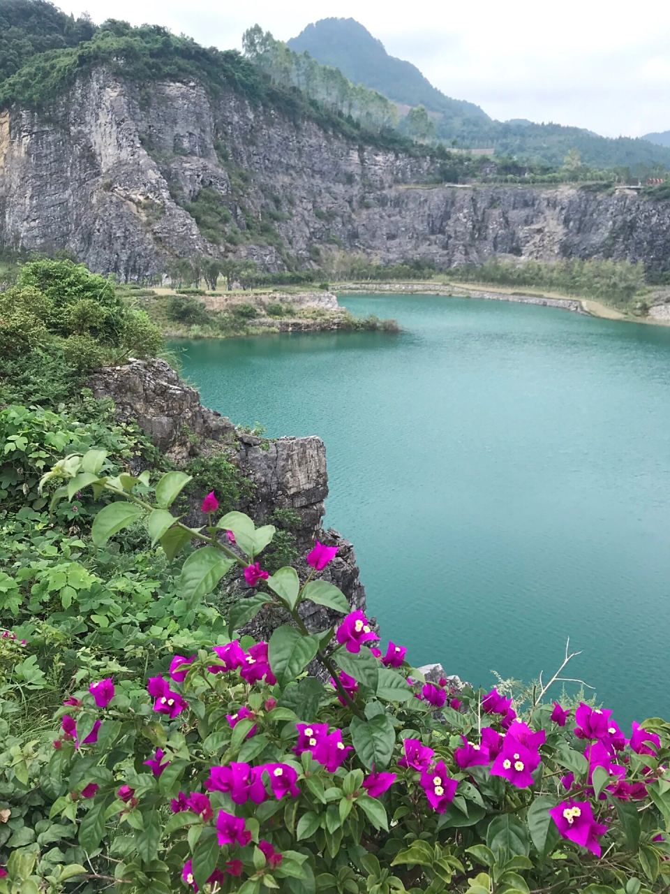 周边游——铜锣山矿山公园93 ?