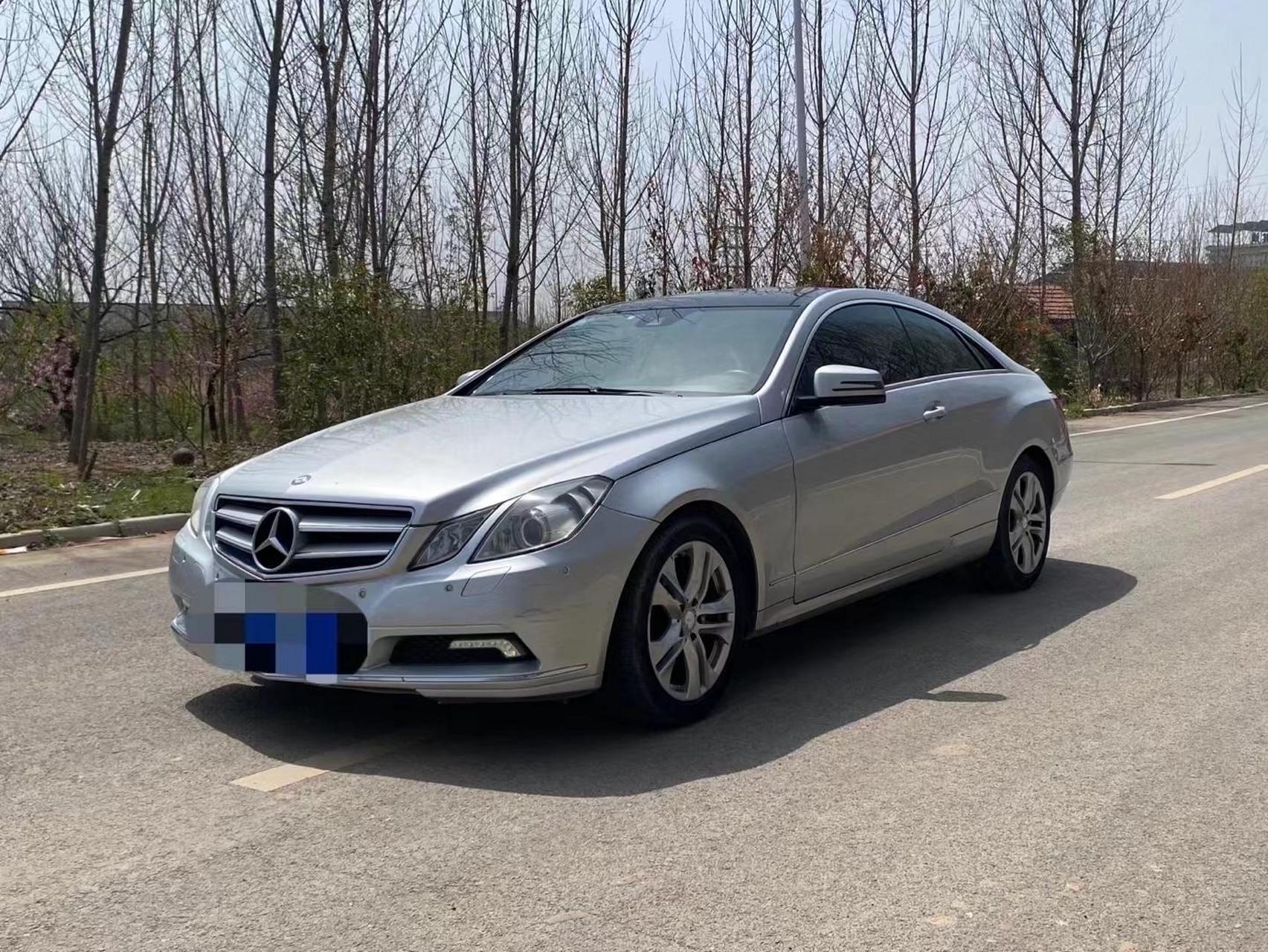 5万,福利,全款带大本带结清,11年原装进口奔驰e350两门轿跑,新车落地