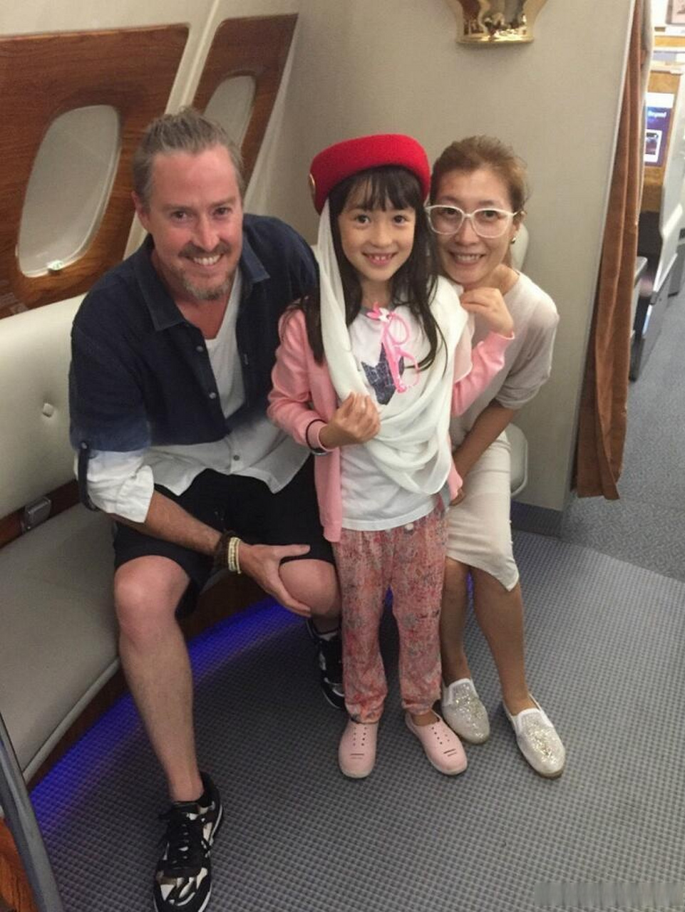 夏克立自曝因家暴指控被关监狱夏克立自曝出狱后跟流浪汉一起睡 夏克