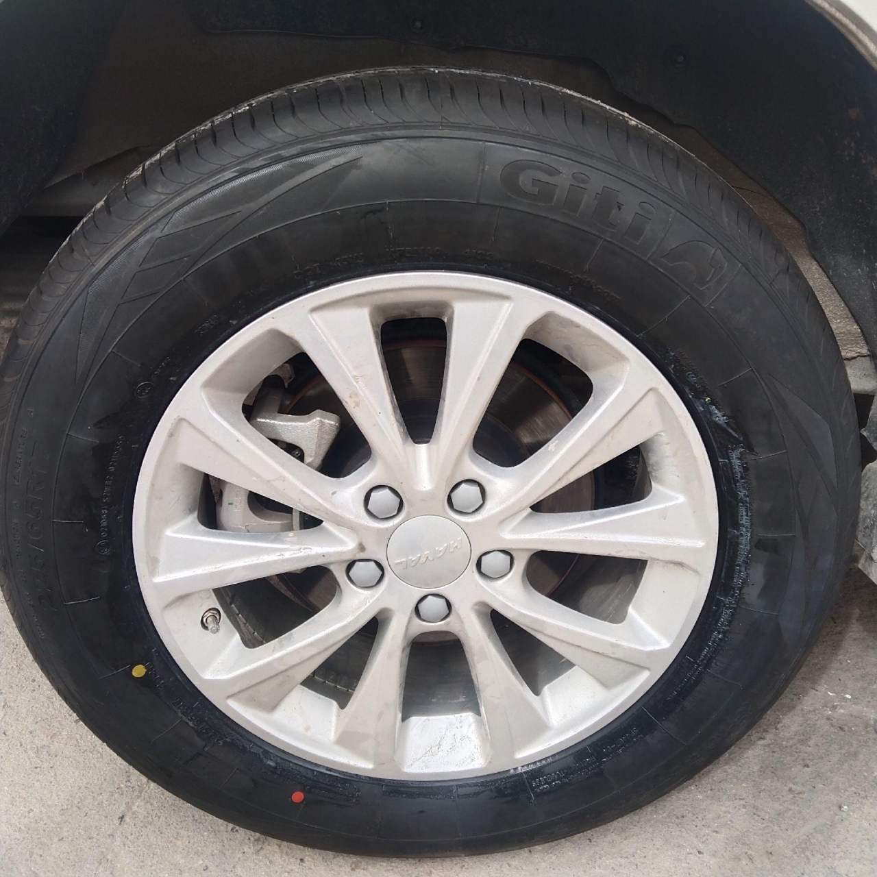 长城哈佛m6更换佳通轮胎225-65-17一条.