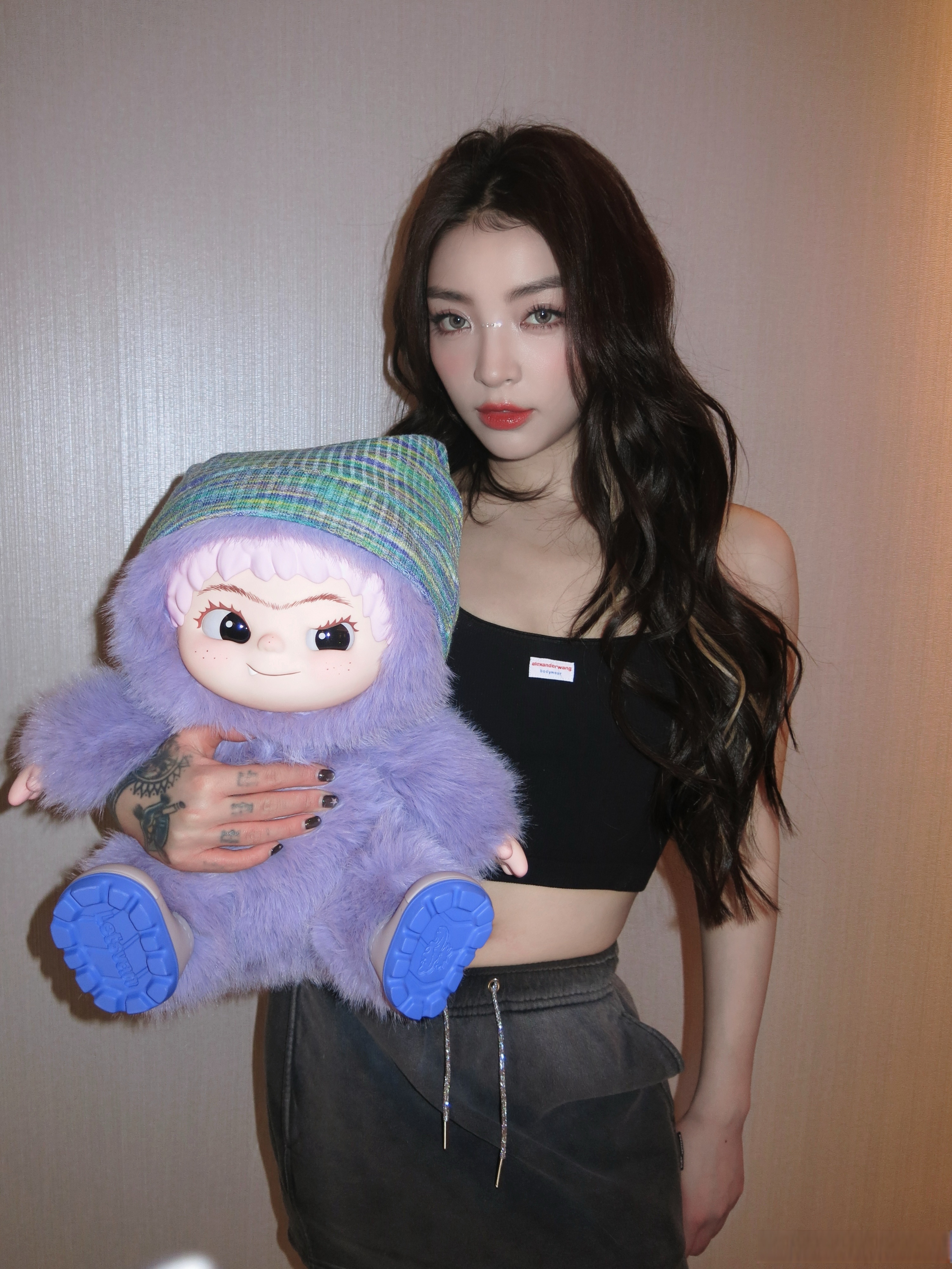 忙碌中收到了来自欣欣子虞书欣esther 超可爱的礼物~第一眼就被戳中心