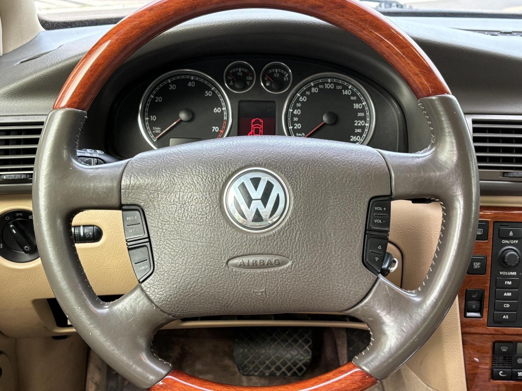 2005款帕萨特领驭 2.