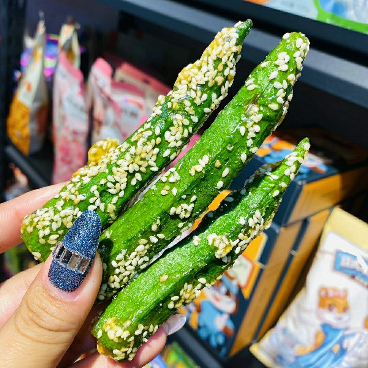 拔丝秋葵|男人加油站/嘎嘣脆零食 秋葵脆本来就很好吃了 裹着糖衣更