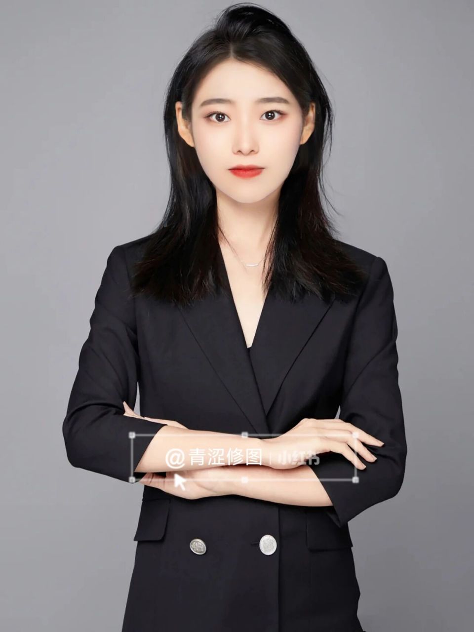 个人职业形象照|证件照改造形象照女生头像 使用证件照就可以改造成