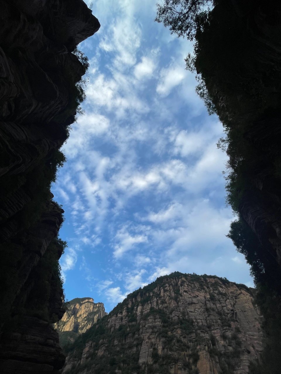 十一旅行日记之新乡天柱沟大峡谷半日游 国庆假期带娃去了一个免费的