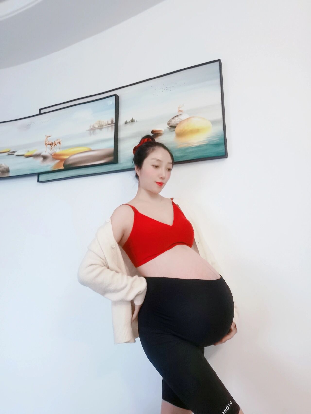 双胎33w 5|肚子大成了悬浮肚 医生说我肚子太大,不悬浮就不正常了