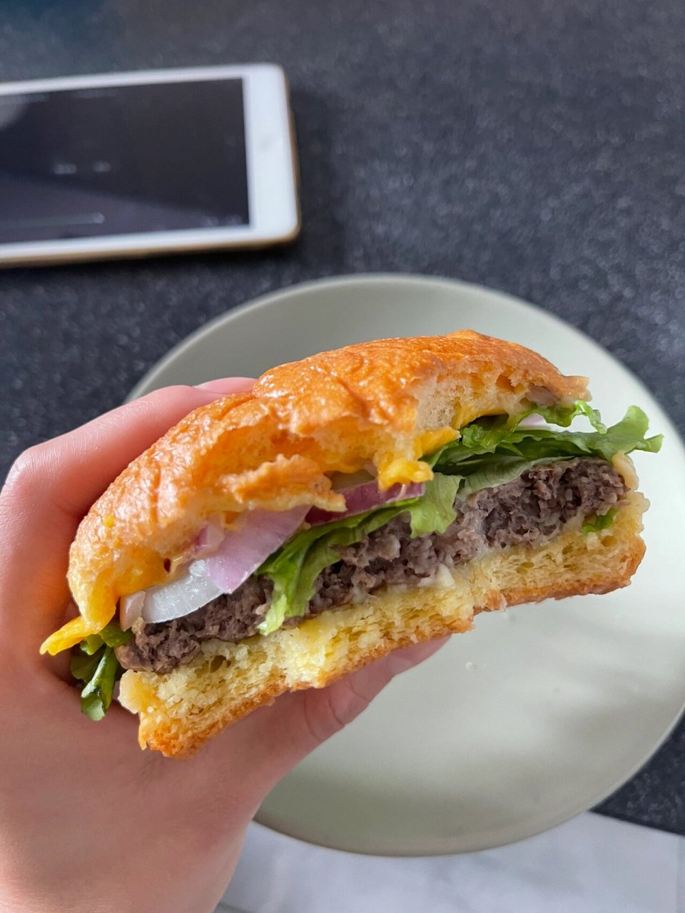 山姆新品 安格斯牛肉芝士汉堡 价钱:89.