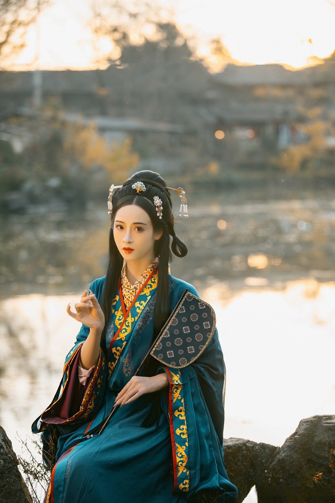 出镜:然染 妆造:两条鱼 摄影:不可说 #宝藏摄影博主推荐计划