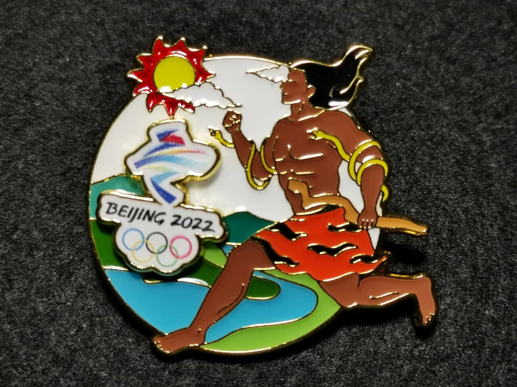 2022北京冬奥会 徽章 上古神话 这次北京冬奥会的徽章选材真是把中华